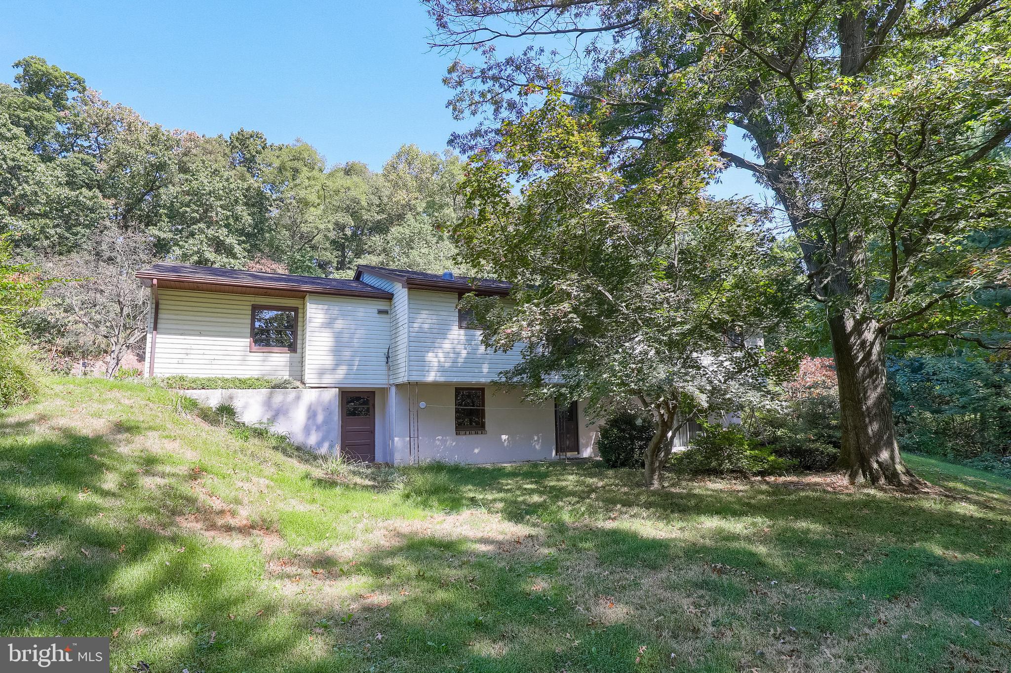 BLOSSOM HILL - Residential