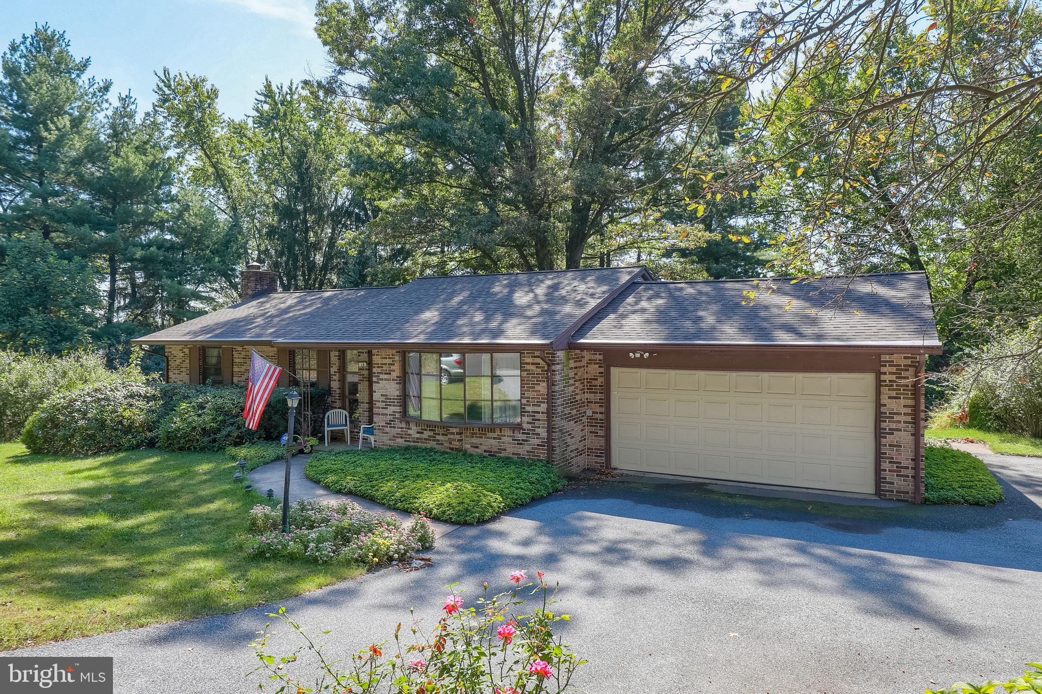 BLOSSOM HILL - Residential
