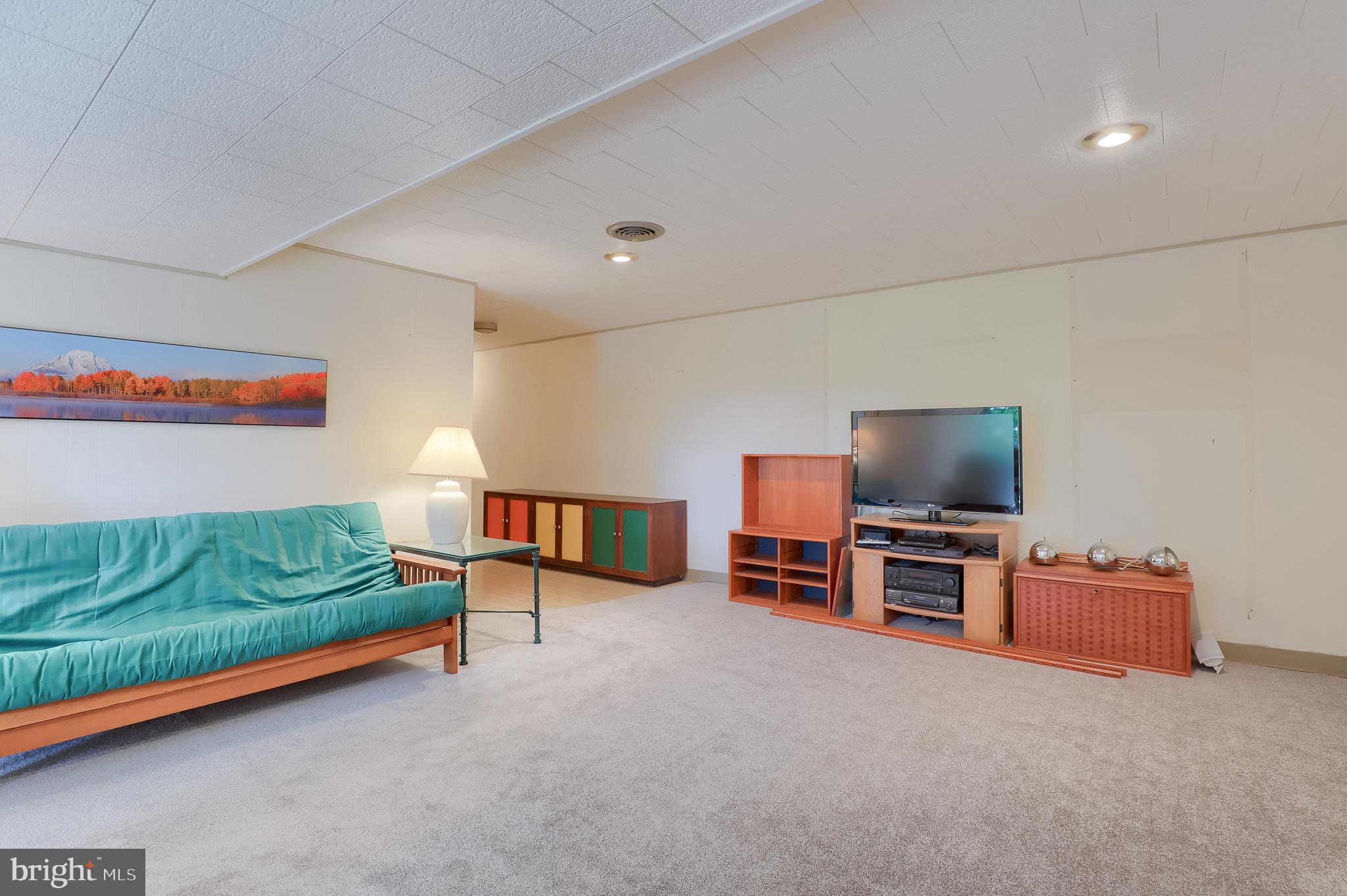 BLOSSOM HILL - Residential