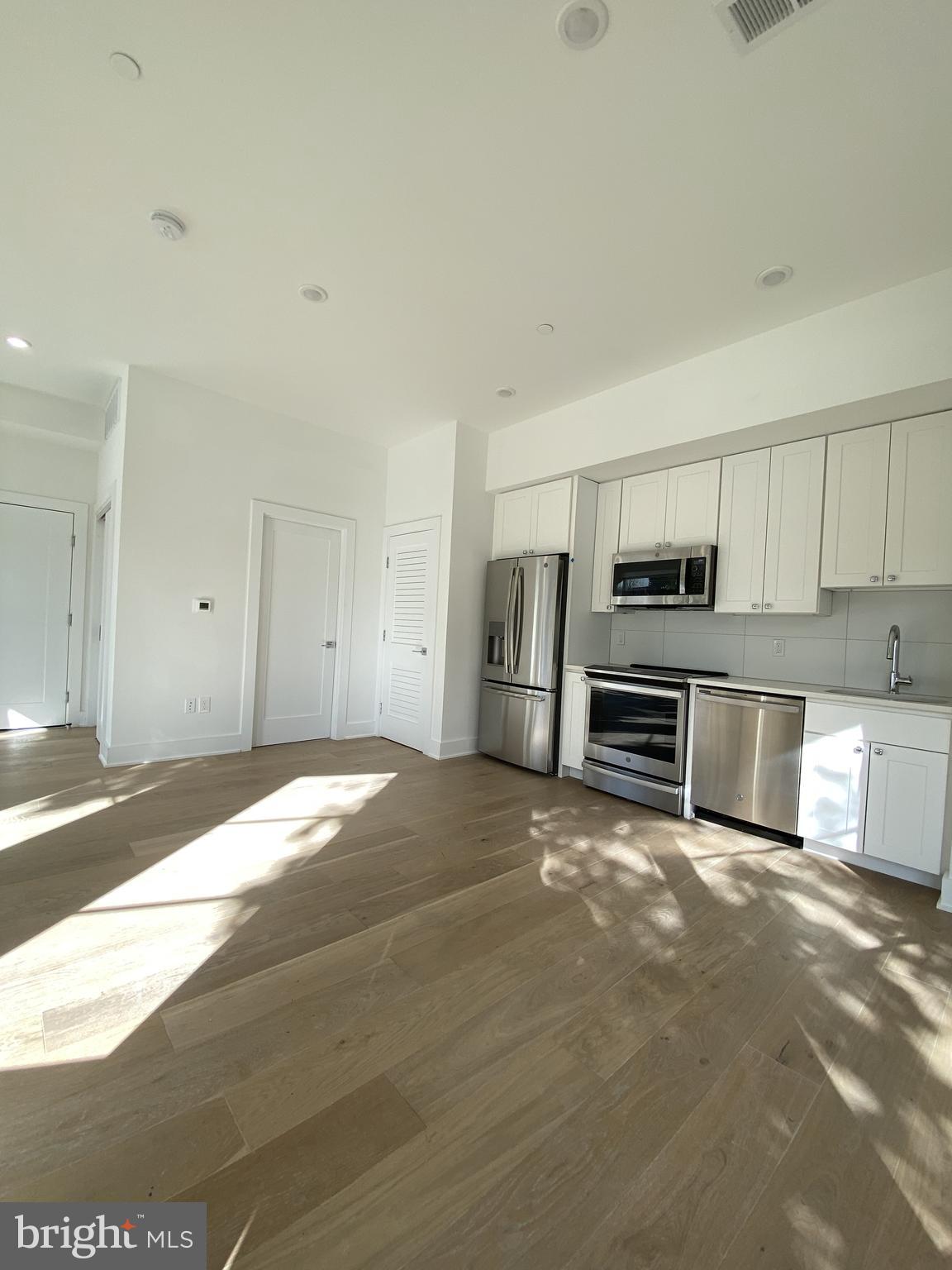 CHEVY CHASE - Residential Lease