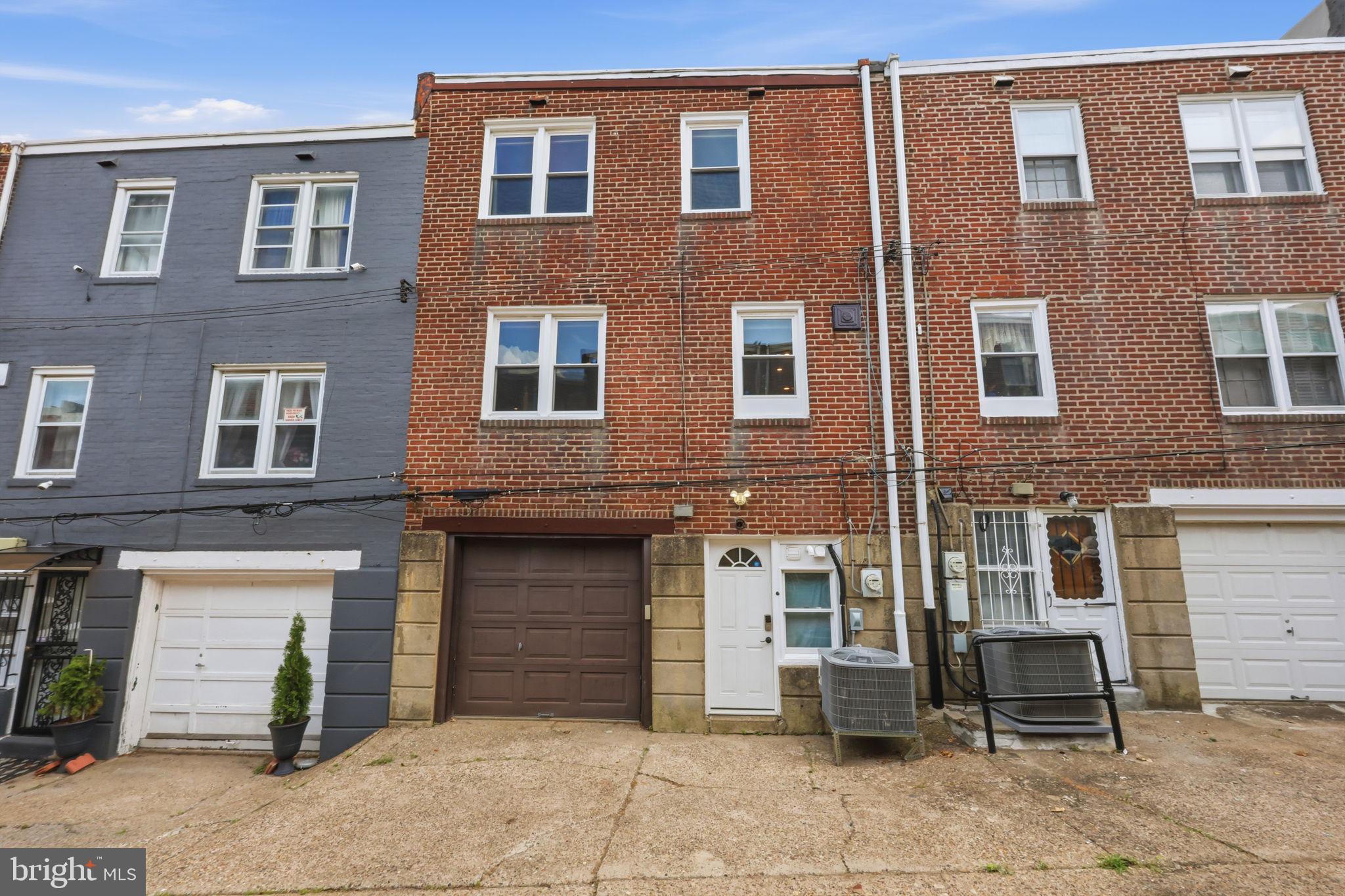 GERMANTOWN - Residential