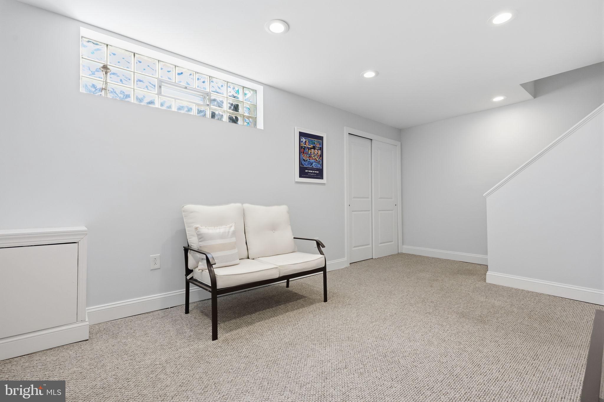 GERMANTOWN - Residential