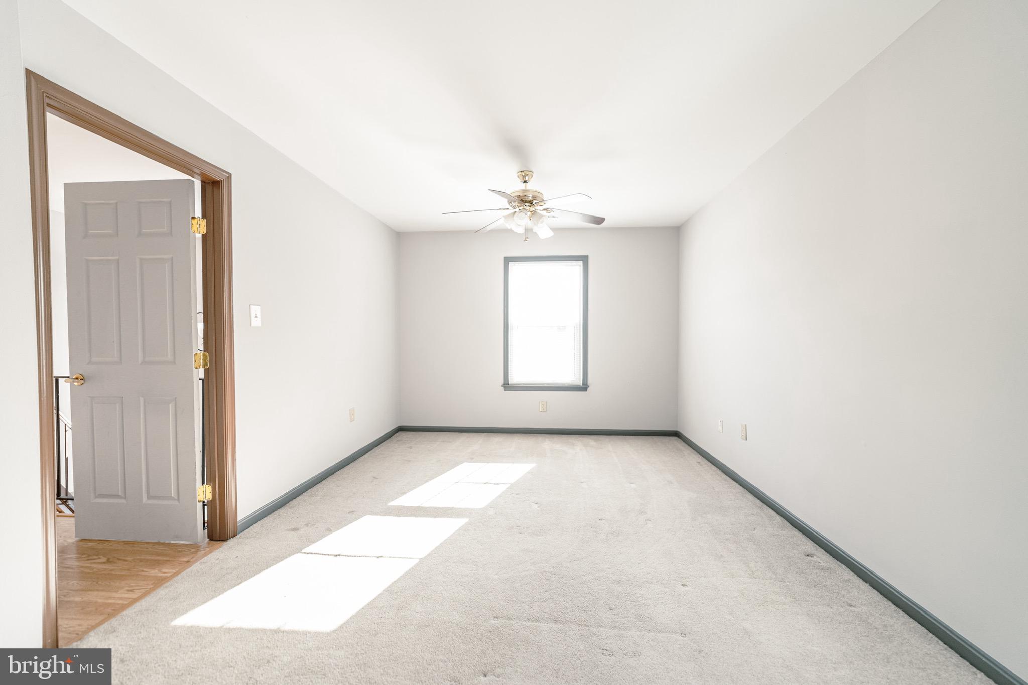 GIDEON SQUARE - Residential
