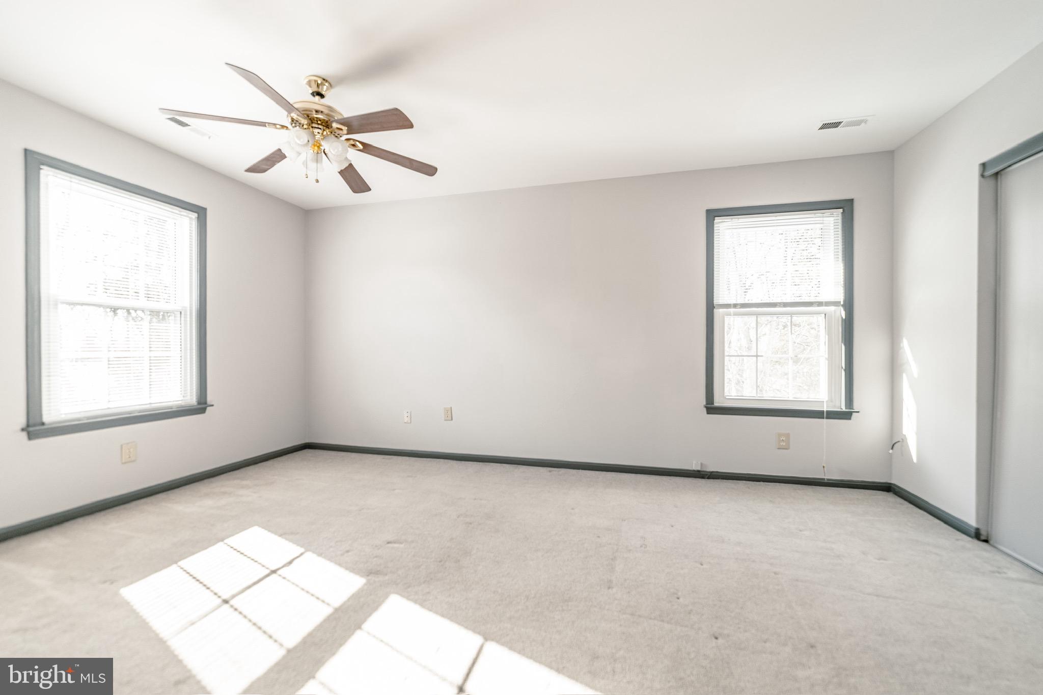 GIDEON SQUARE - Residential