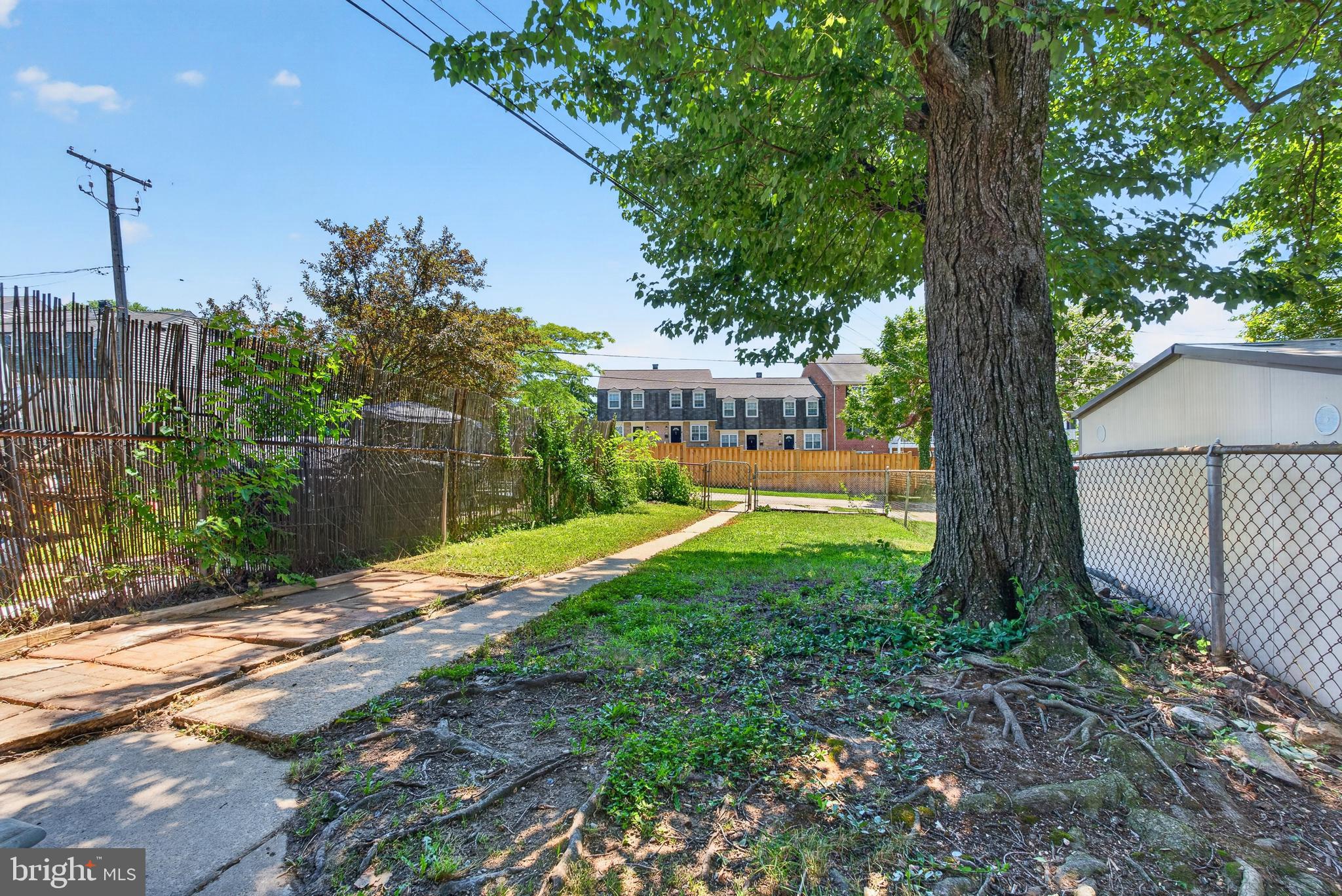 OAKLEIGH - Residential