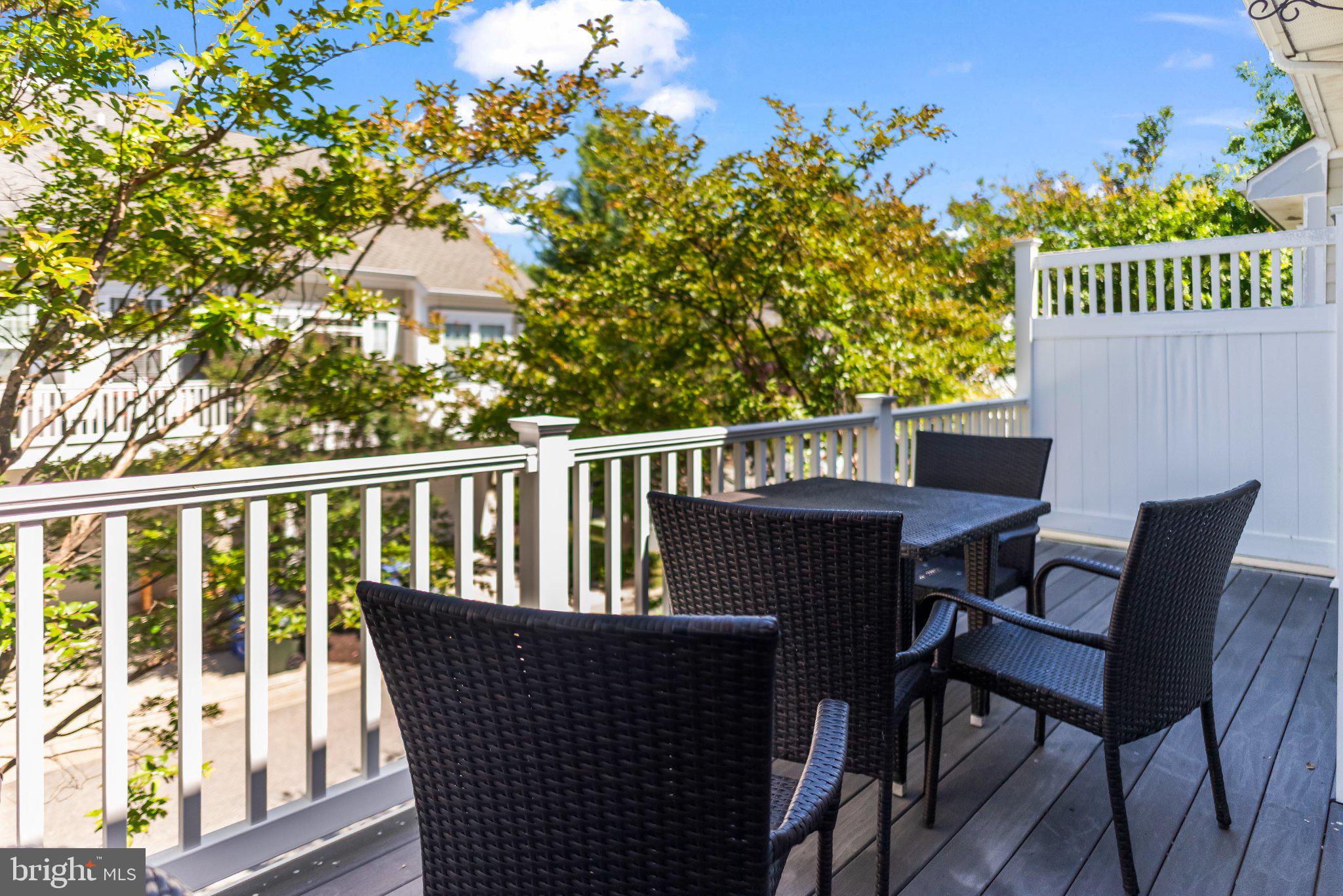 STEEPLECHASE - Residential