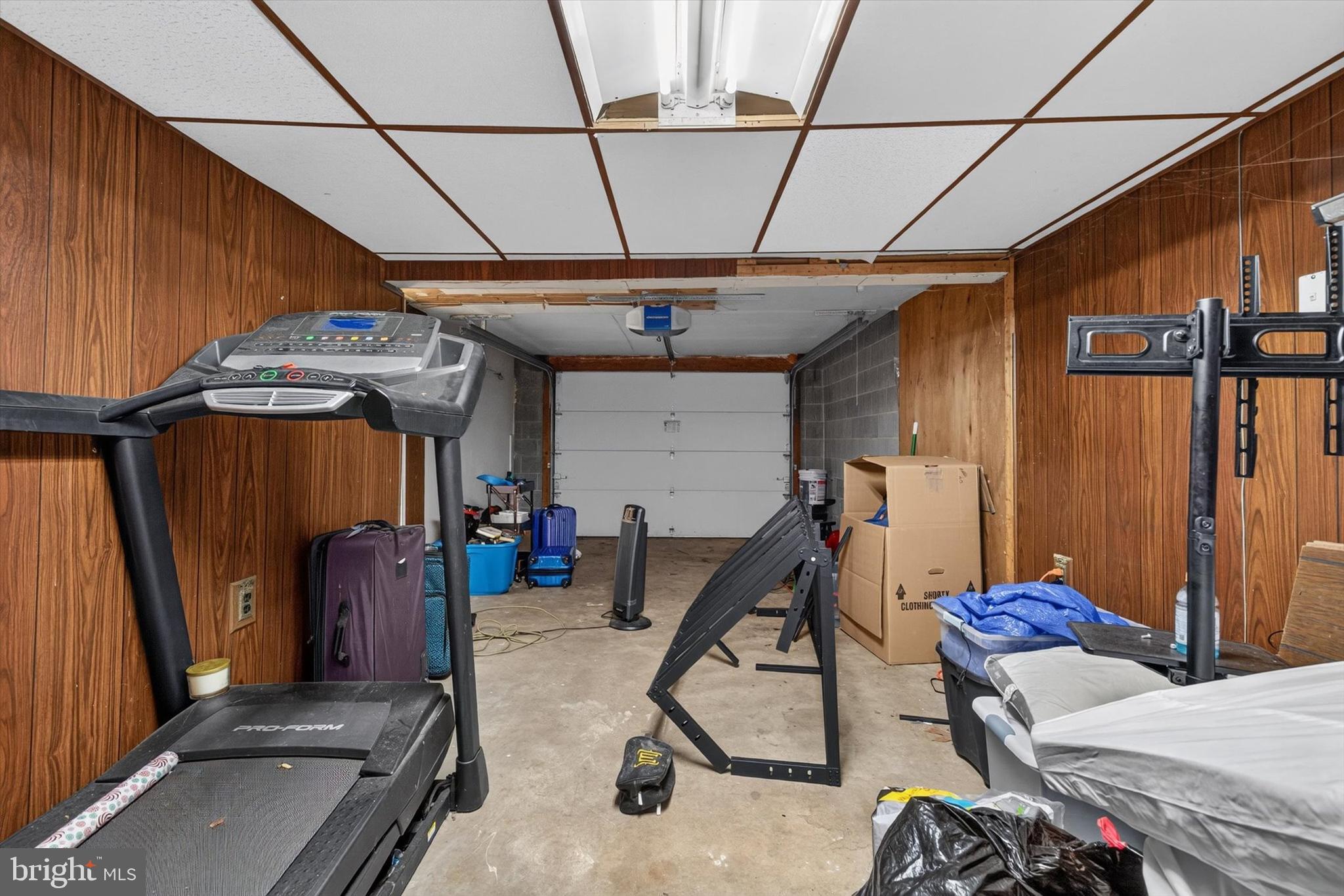ROSSMOYNE MANOR - Residential