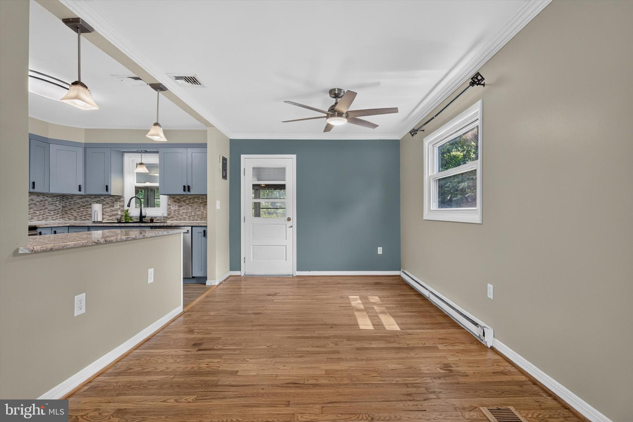 ROSSMOYNE MANOR - Residential