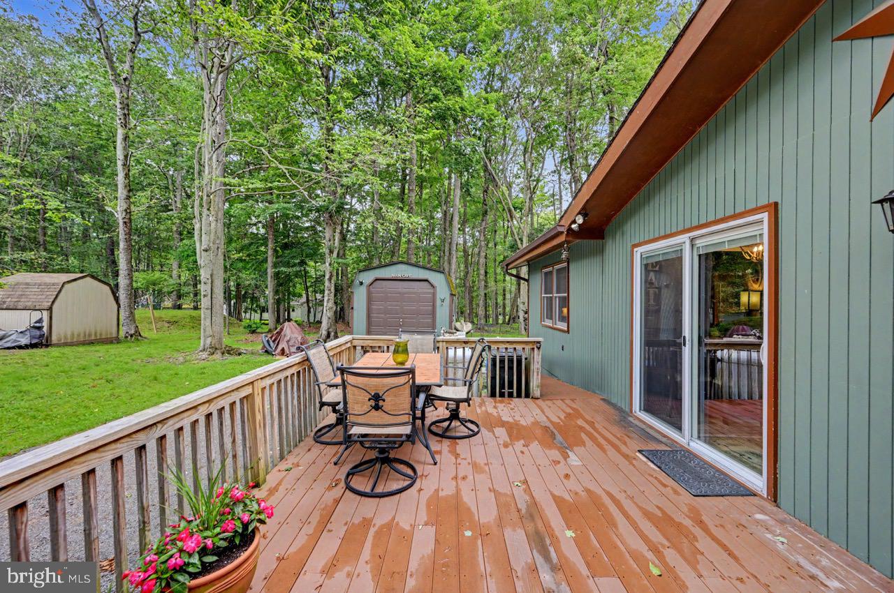 LOCUST LAKE VILLAGE - Residential