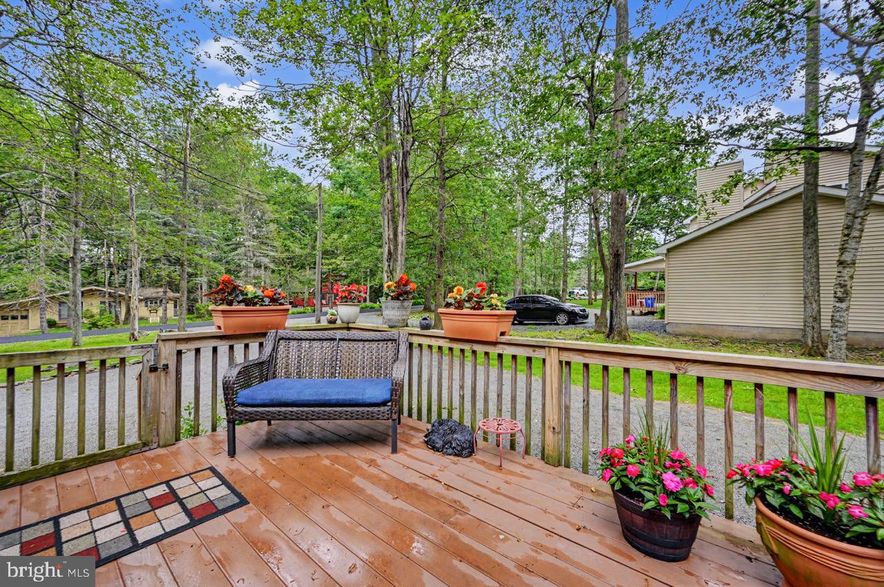 LOCUST LAKE VILLAGE - Residential