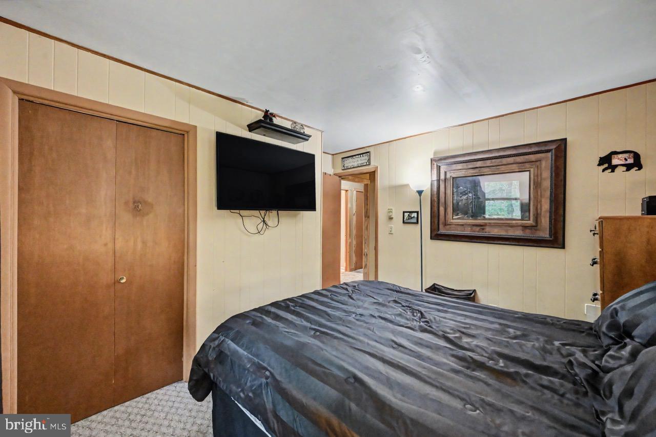 LOCUST LAKE VILLAGE - Residential