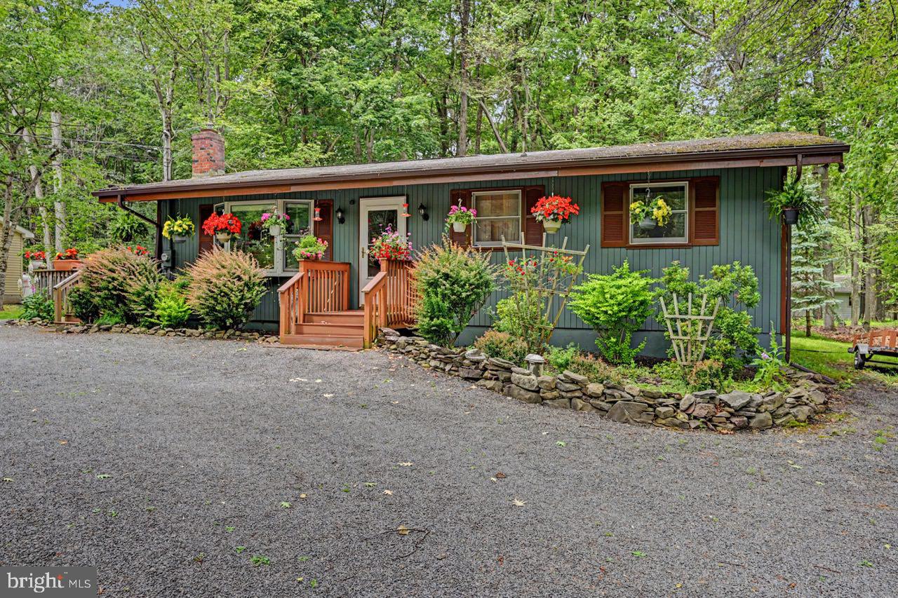 LOCUST LAKE VILLAGE - Residential