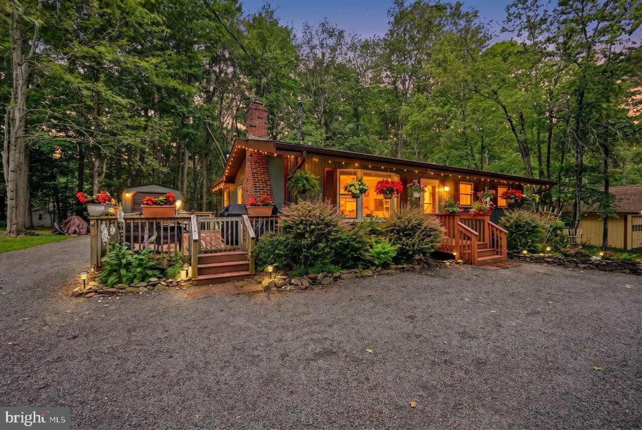 LOCUST LAKE VILLAGE - Residential