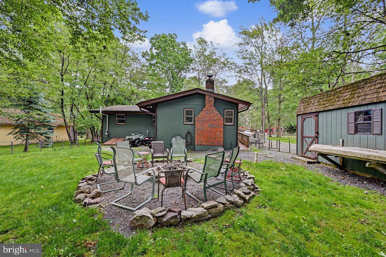 LOCUST LAKE VILLAGE - Residential