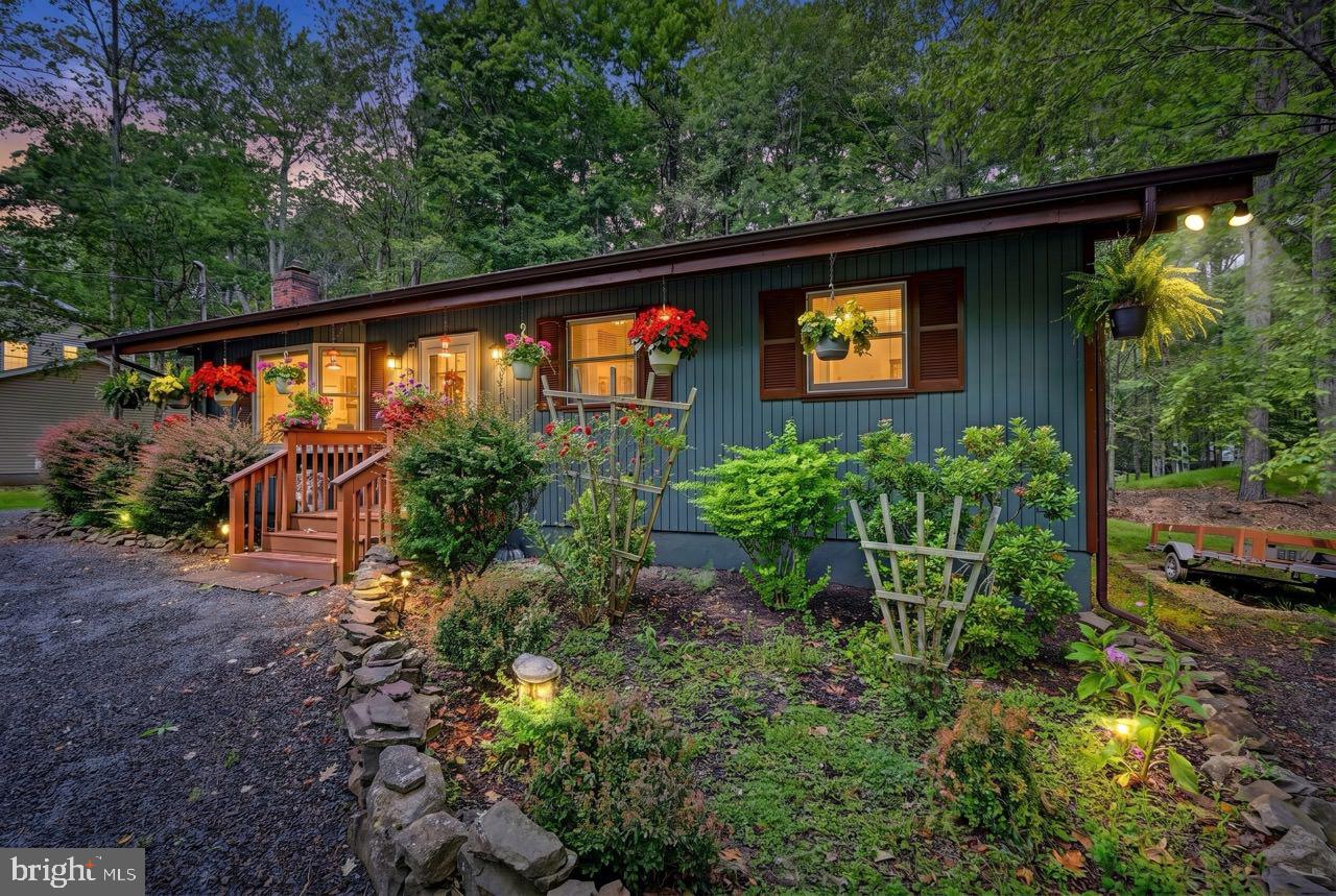 LOCUST LAKE VILLAGE - Residential