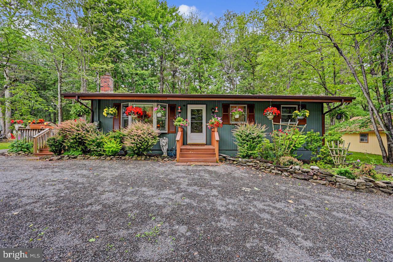 LOCUST LAKE VILLAGE - Residential