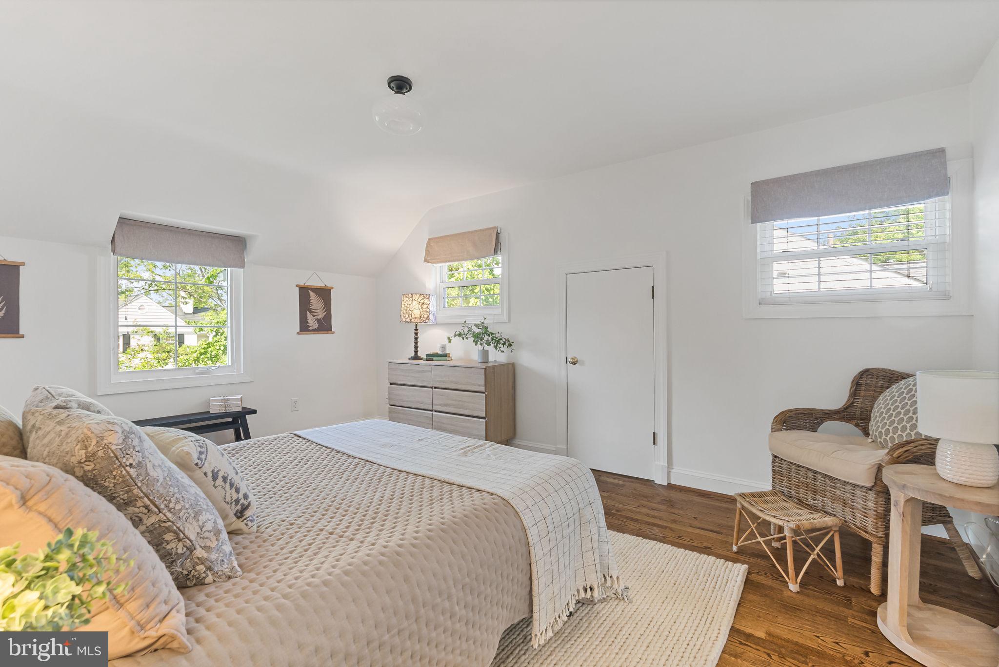 BEVERLY HILLS - Residential