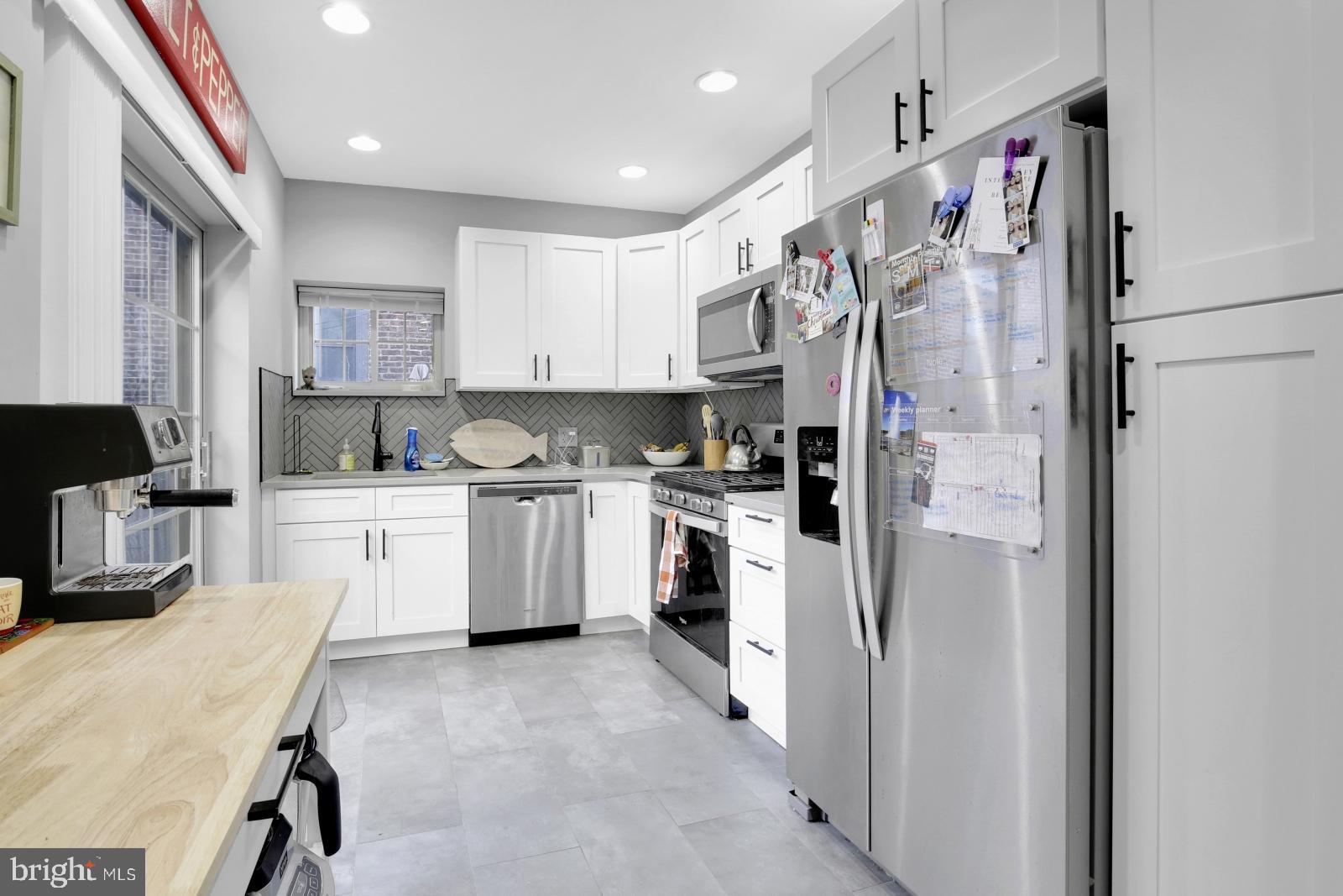 FISHTOWN - Residential Lease