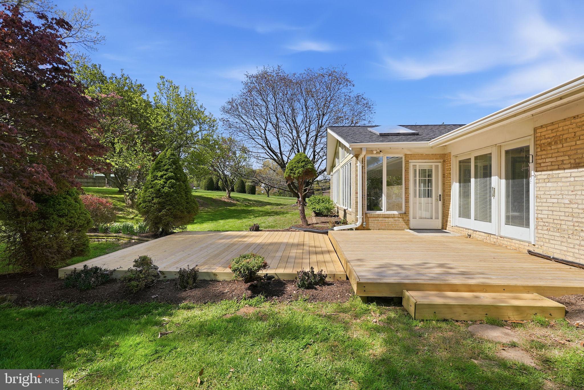 COLESVILLE OUTSIDE - Residential