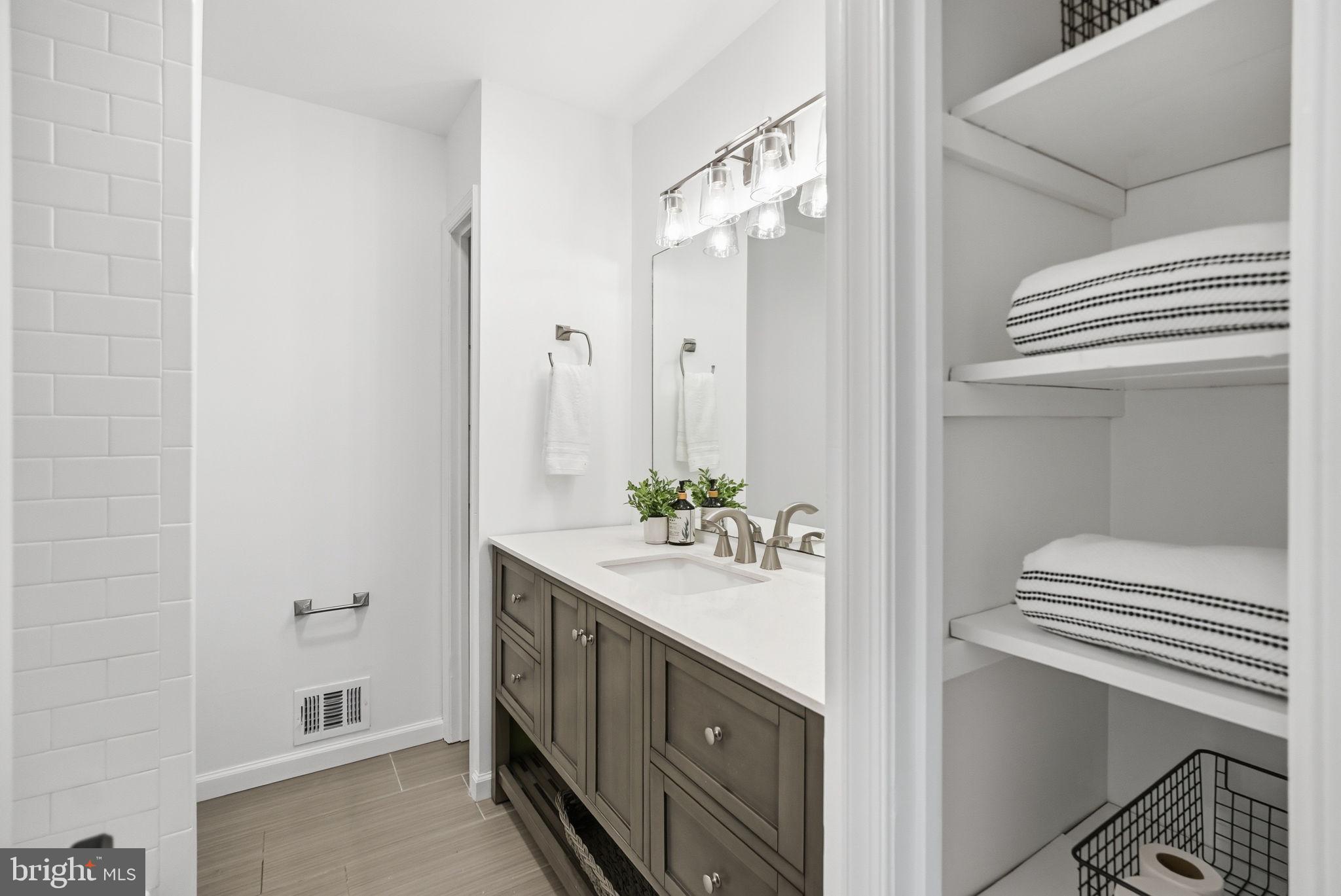 COLESVILLE OUTSIDE - Residential