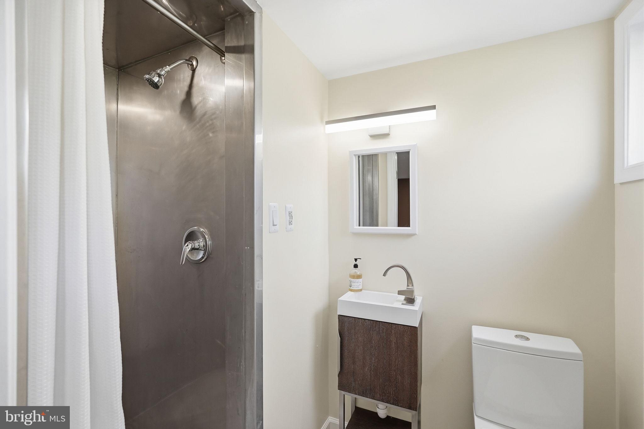COLESVILLE OUTSIDE - Residential