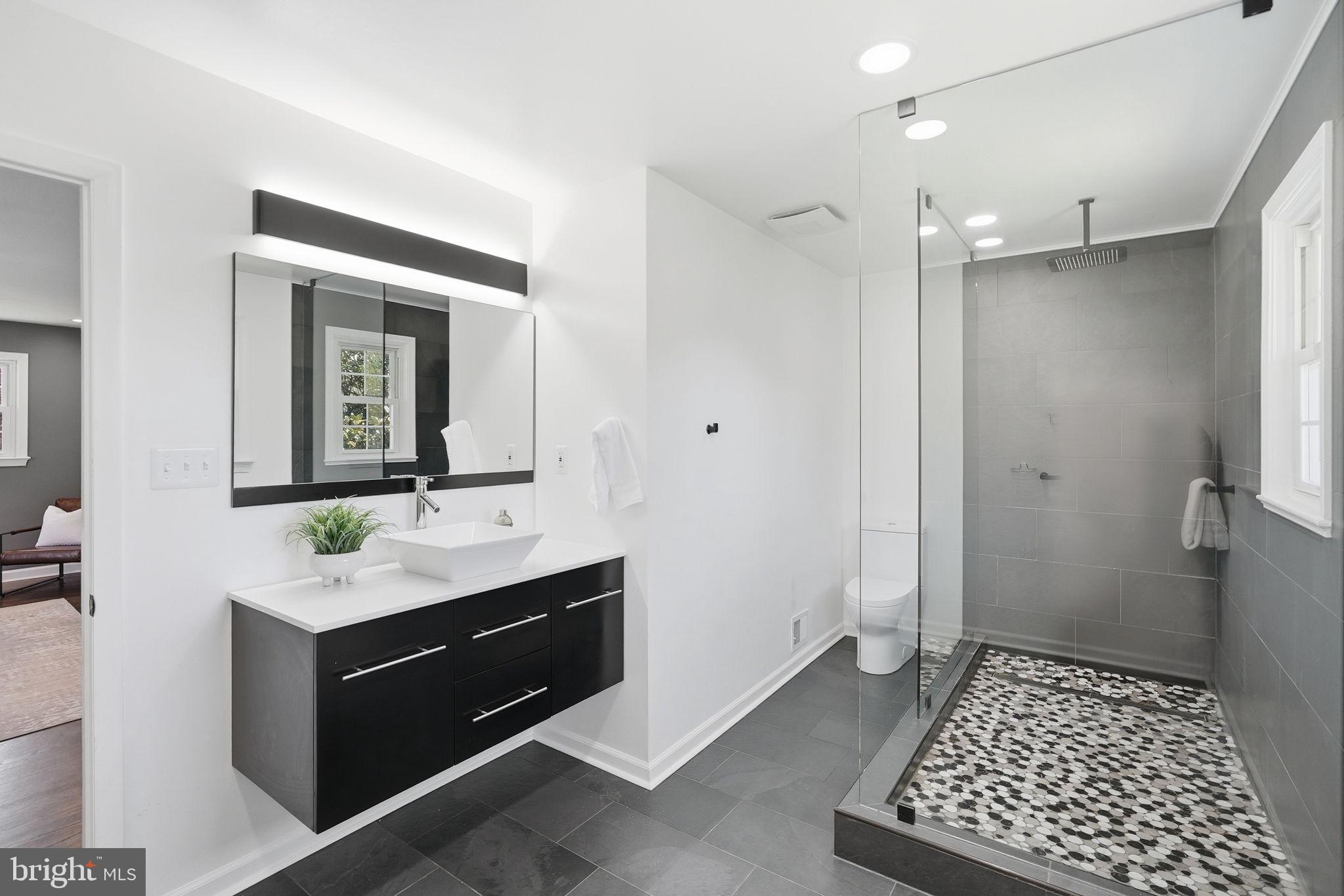 COLESVILLE OUTSIDE - Residential