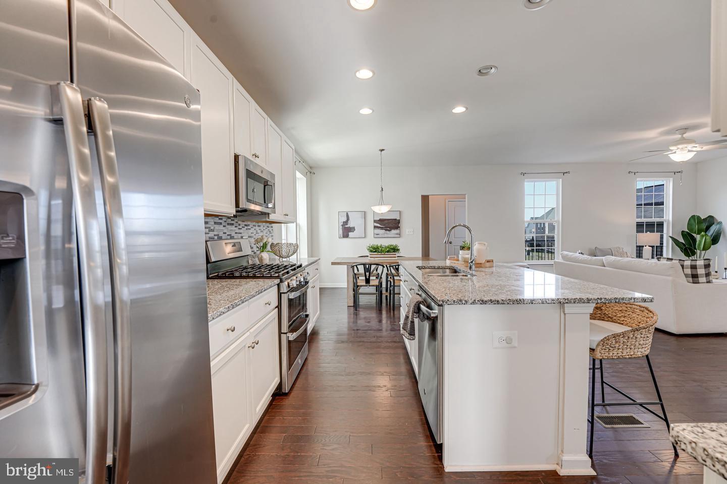 EMBREY MILL - Residential Lease