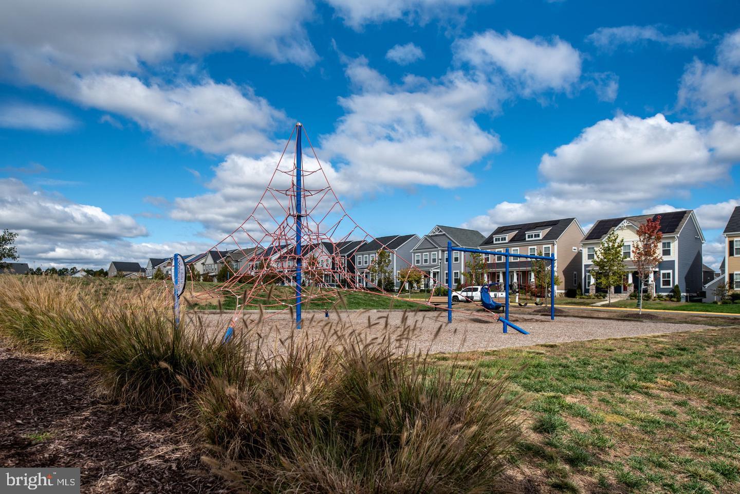 EMBREY MILL - Residential Lease