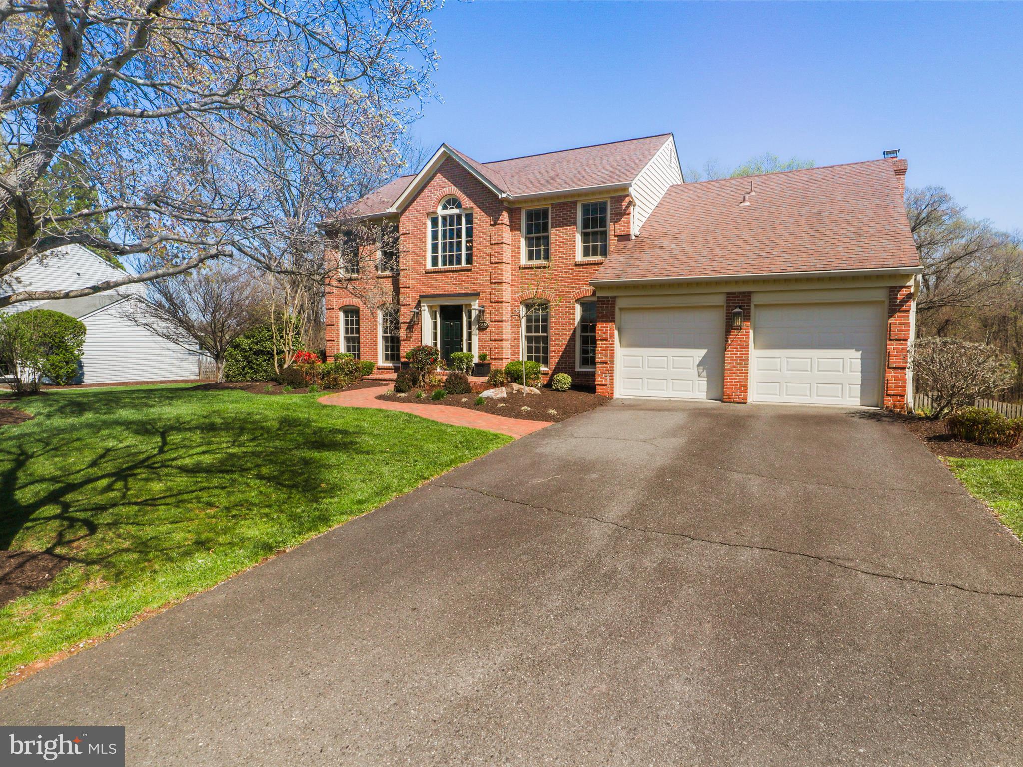 WOLFTRAP MEADOWS - Residential