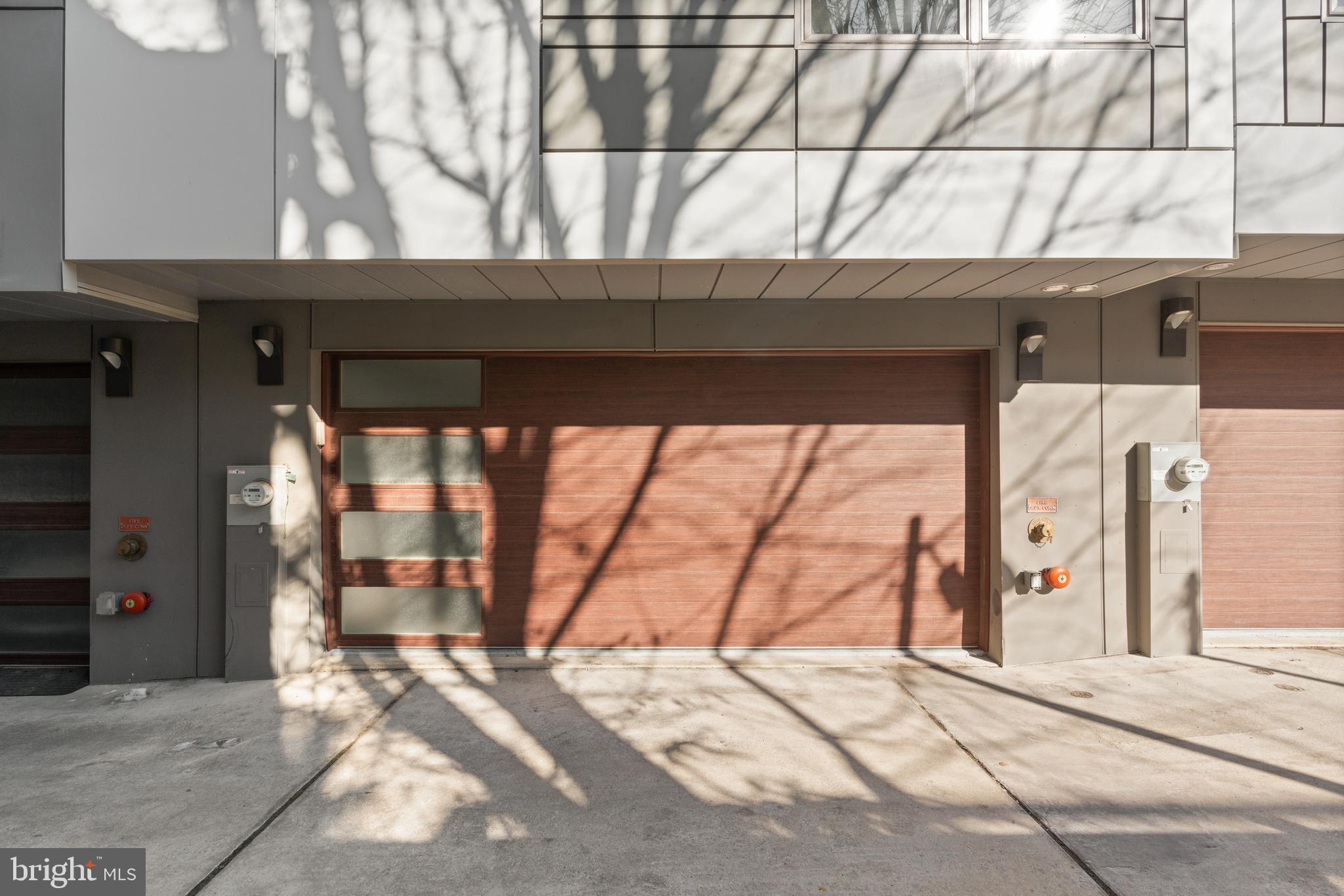 FAIRMOUNT - Residential