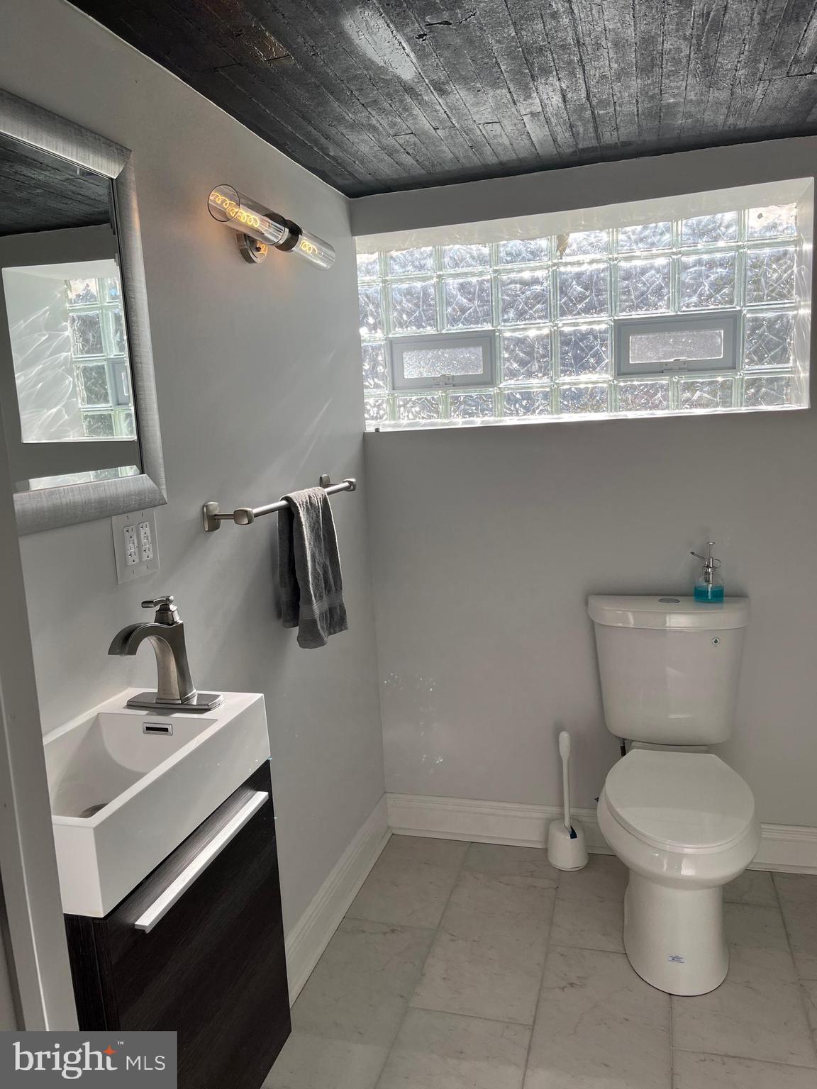 WEST PHILADELPHIA - Residential