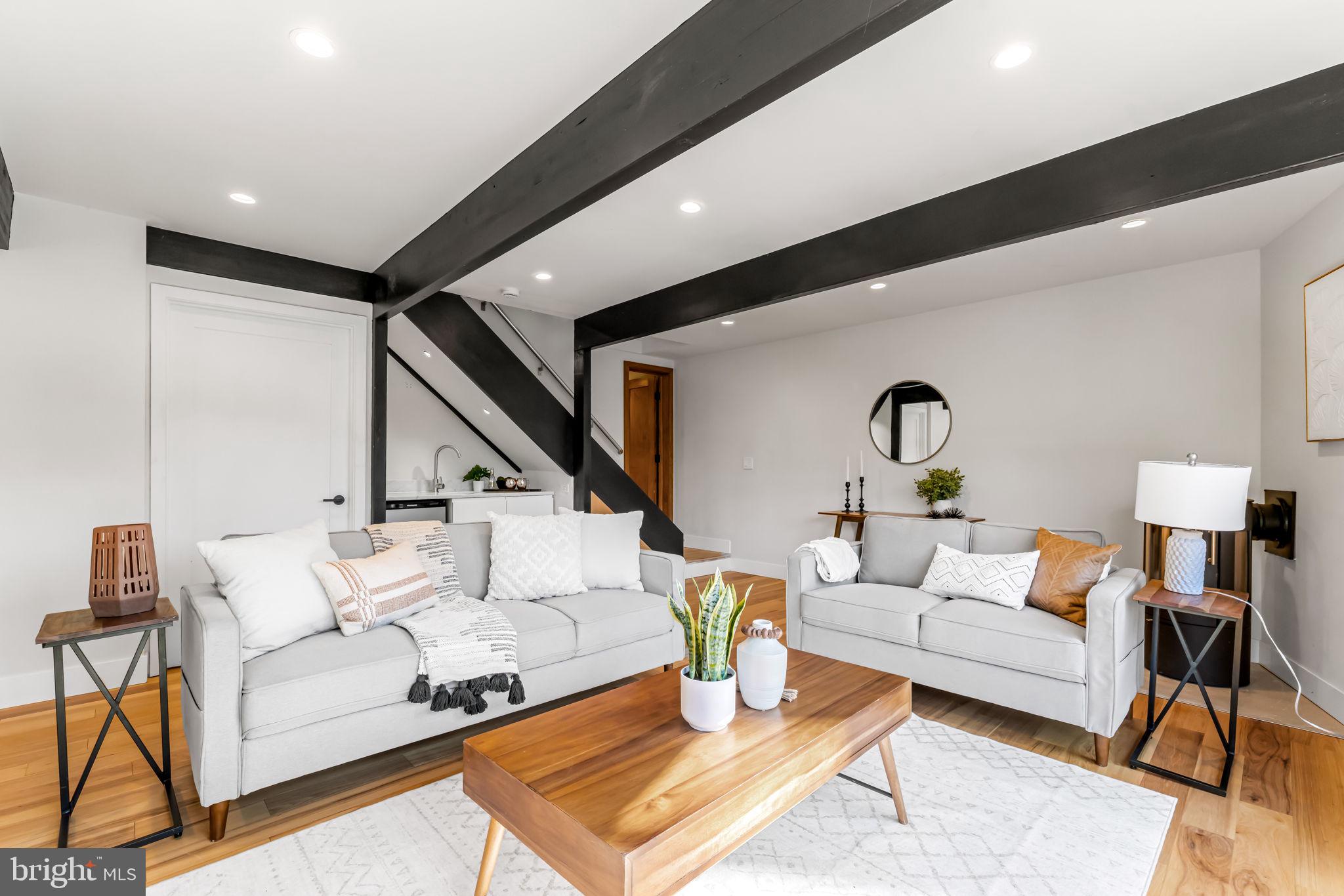 SEVERN GROVE - Residential