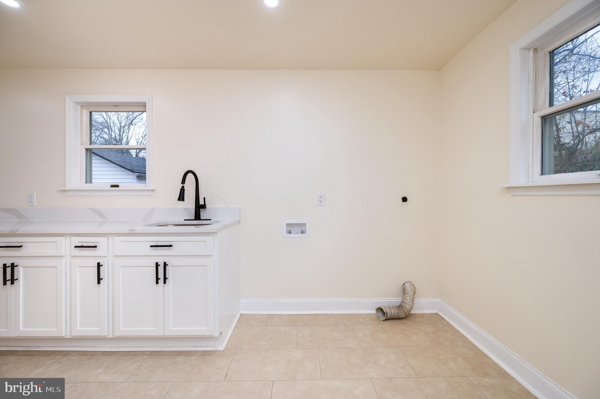 OVERBROOK - Residential