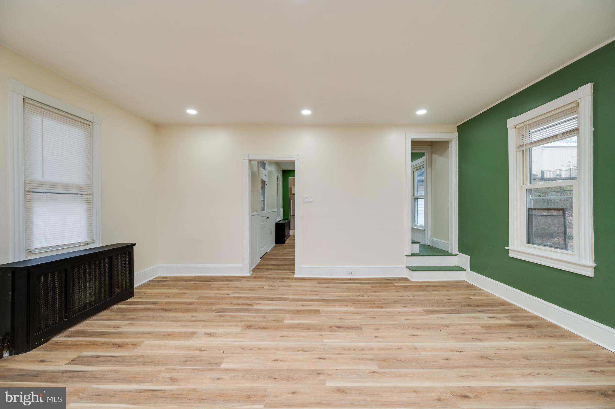 OVERBROOK - Residential