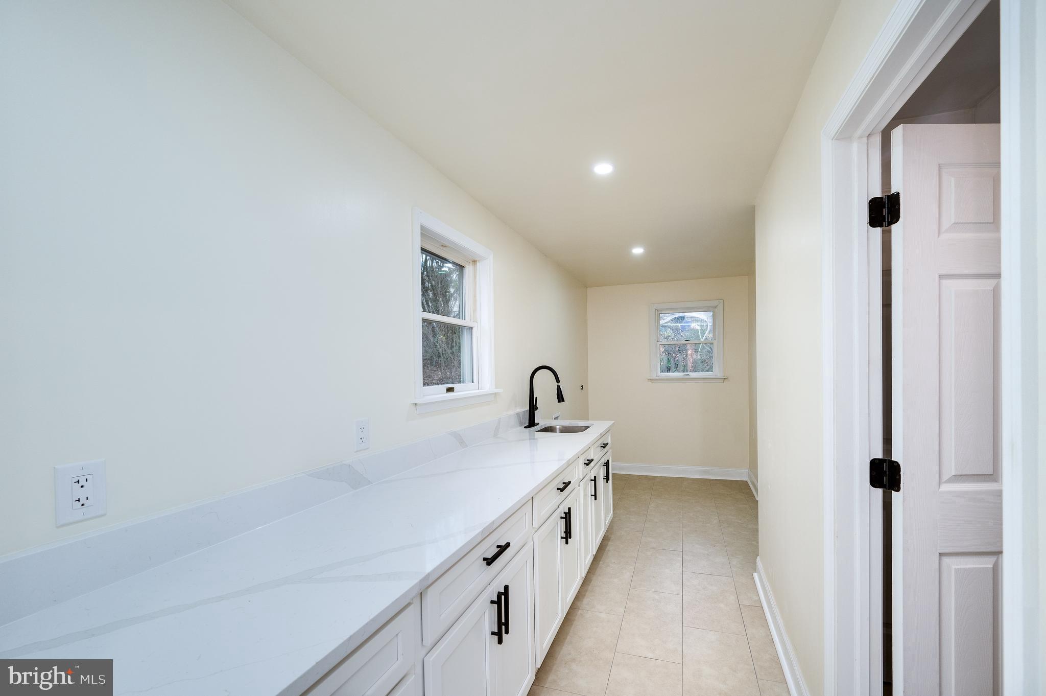 OVERBROOK - Residential