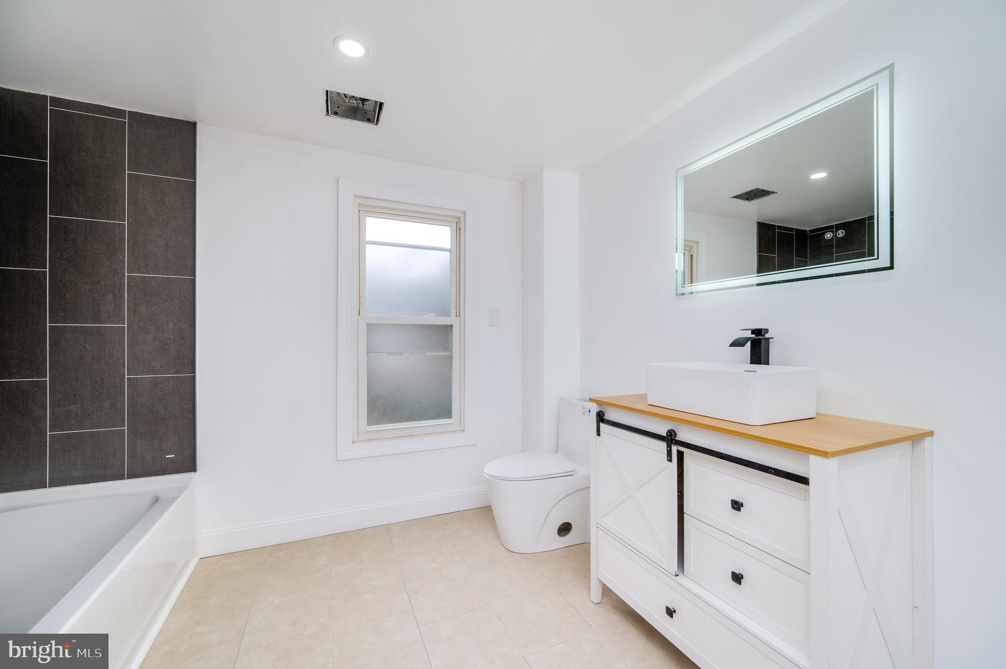 OVERBROOK - Residential