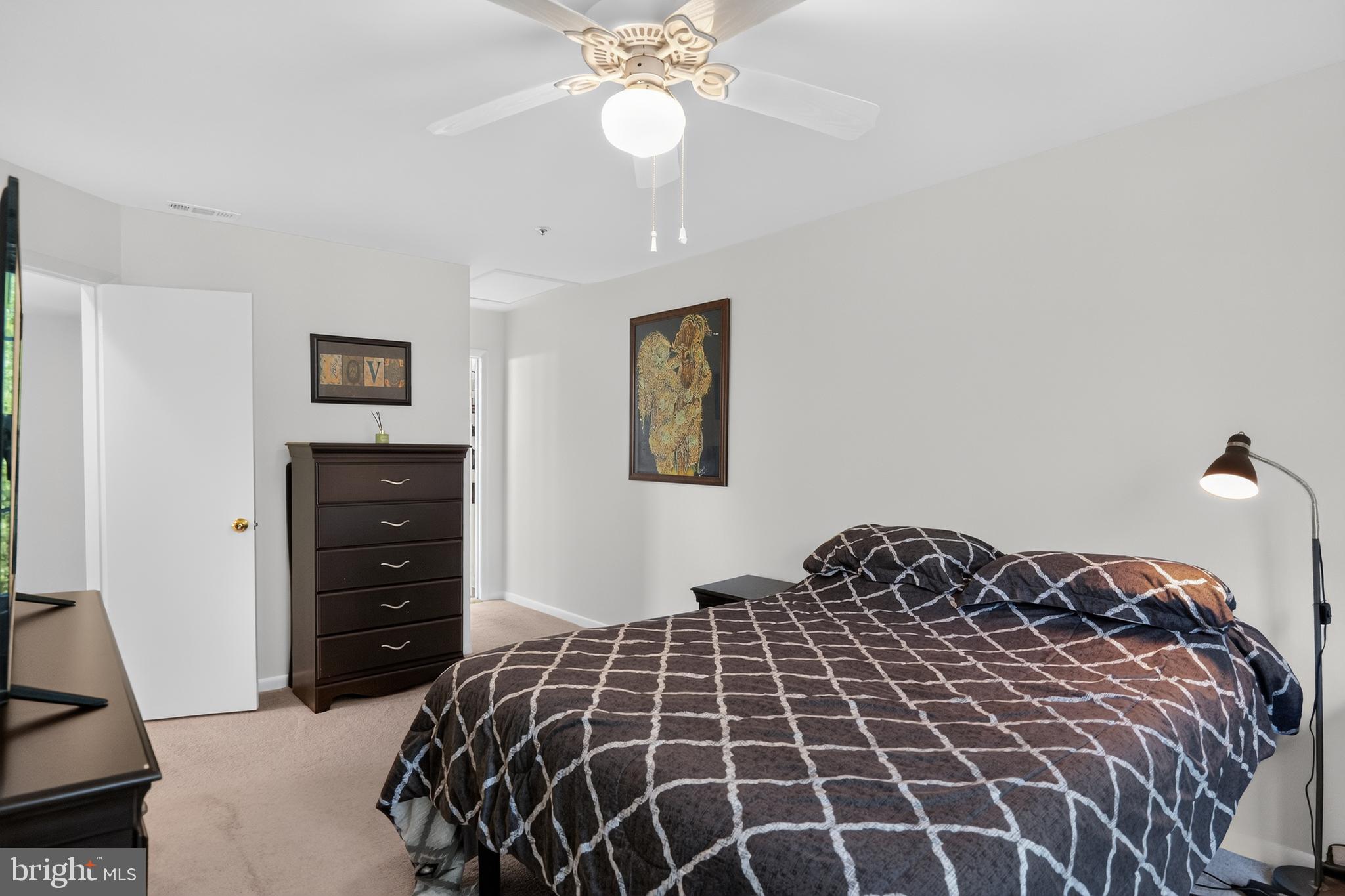 FOREST BROOKE - Residential