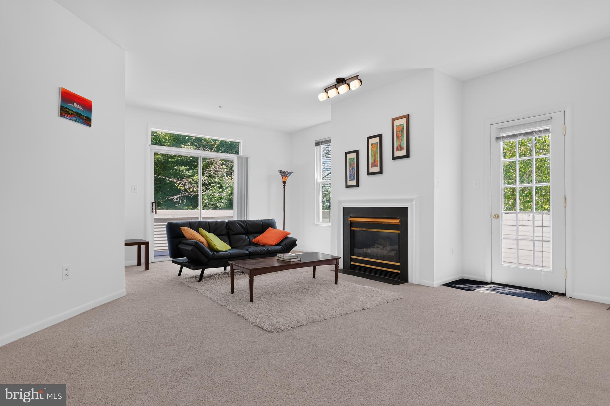 FOREST BROOKE - Residential