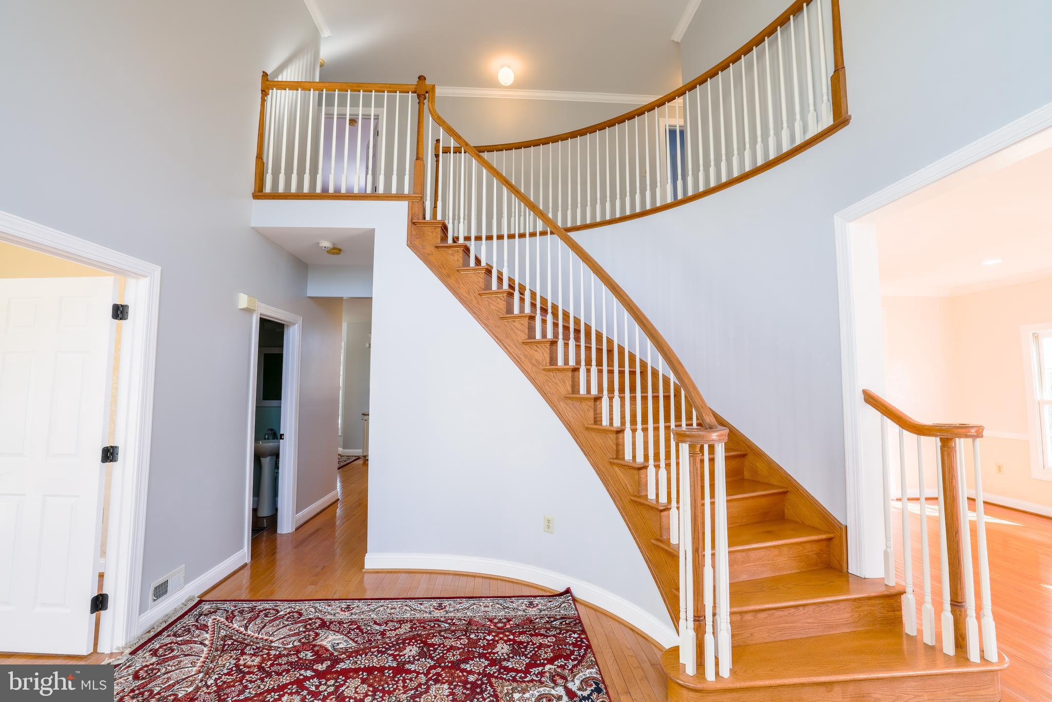 RIDINGS OF HORSHAM - Residential