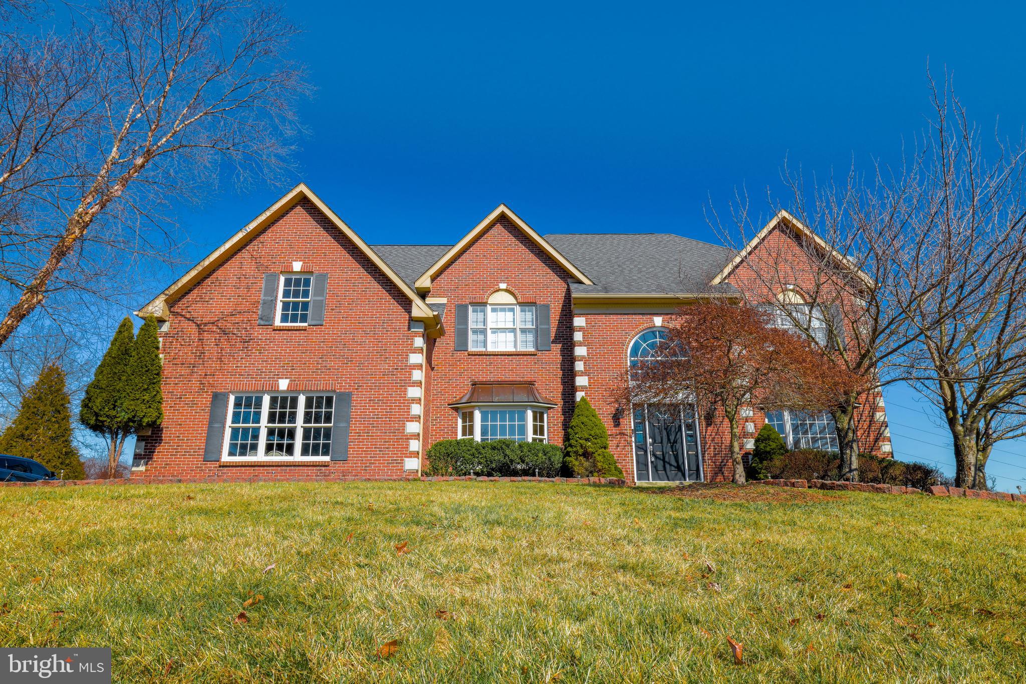 RIDINGS OF HORSHAM - Residential
