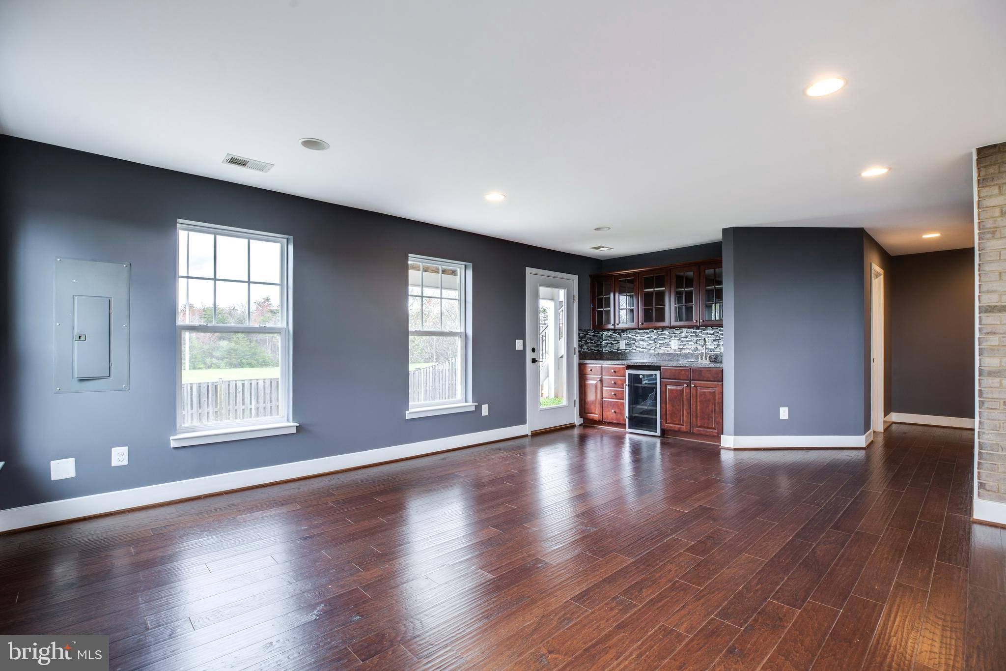 THE VILLAGE AT BELMONT RIDGE - Residential Lease