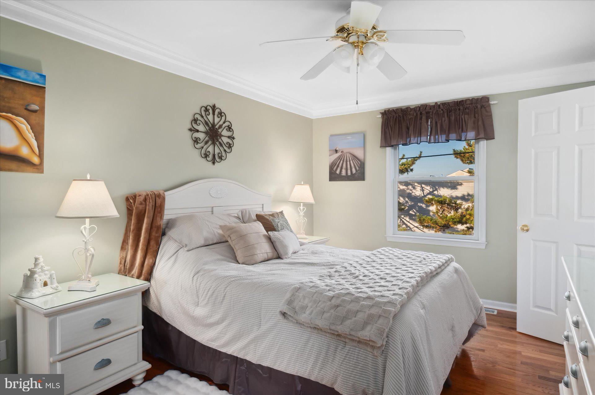 BAYSHORE ESTATES - Residential