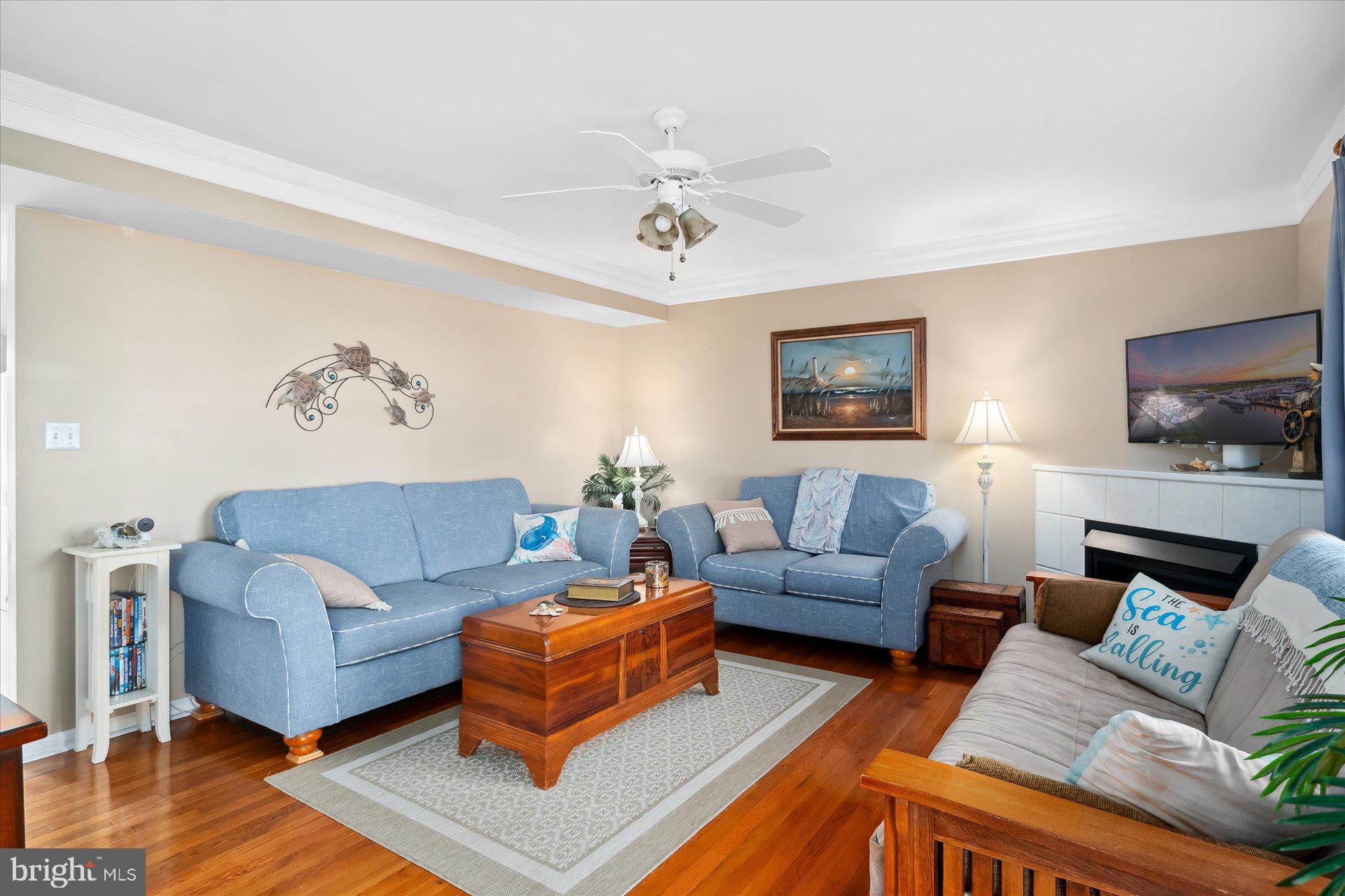 BAYSHORE ESTATES - Residential