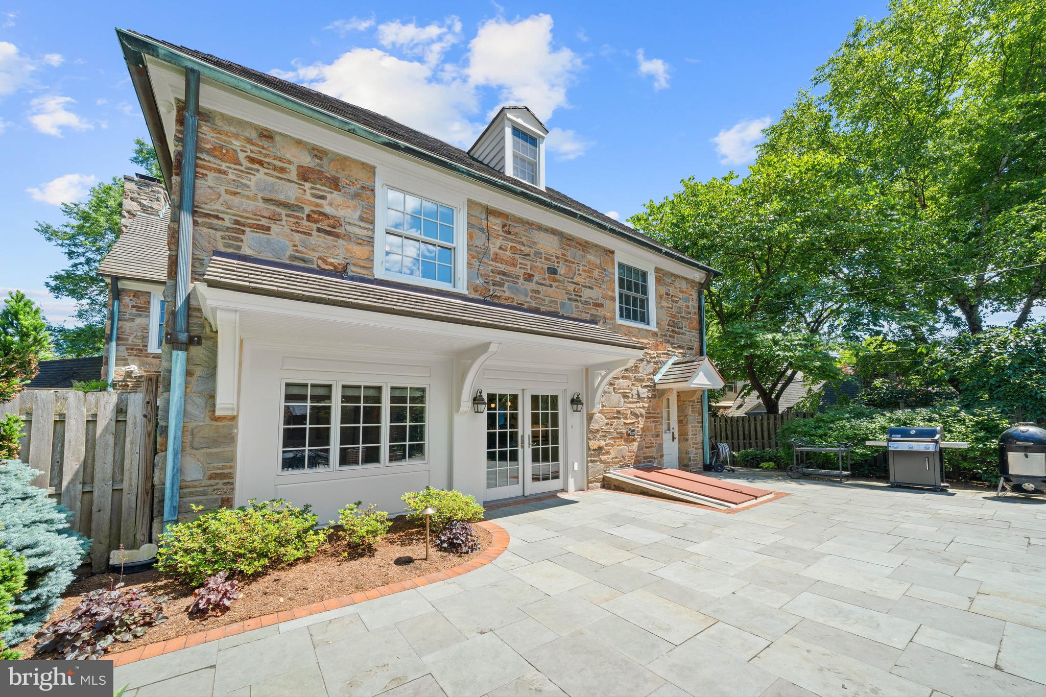 HIGHLANDS - Residential