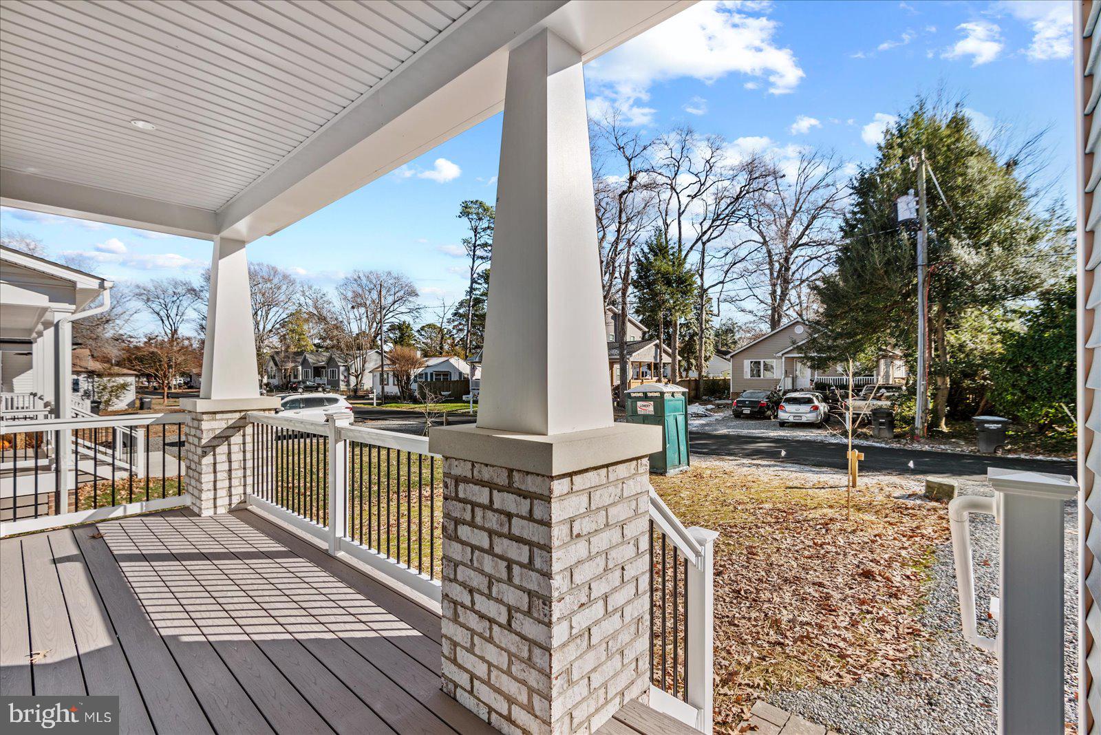 CLASSIC SHORES - Residential