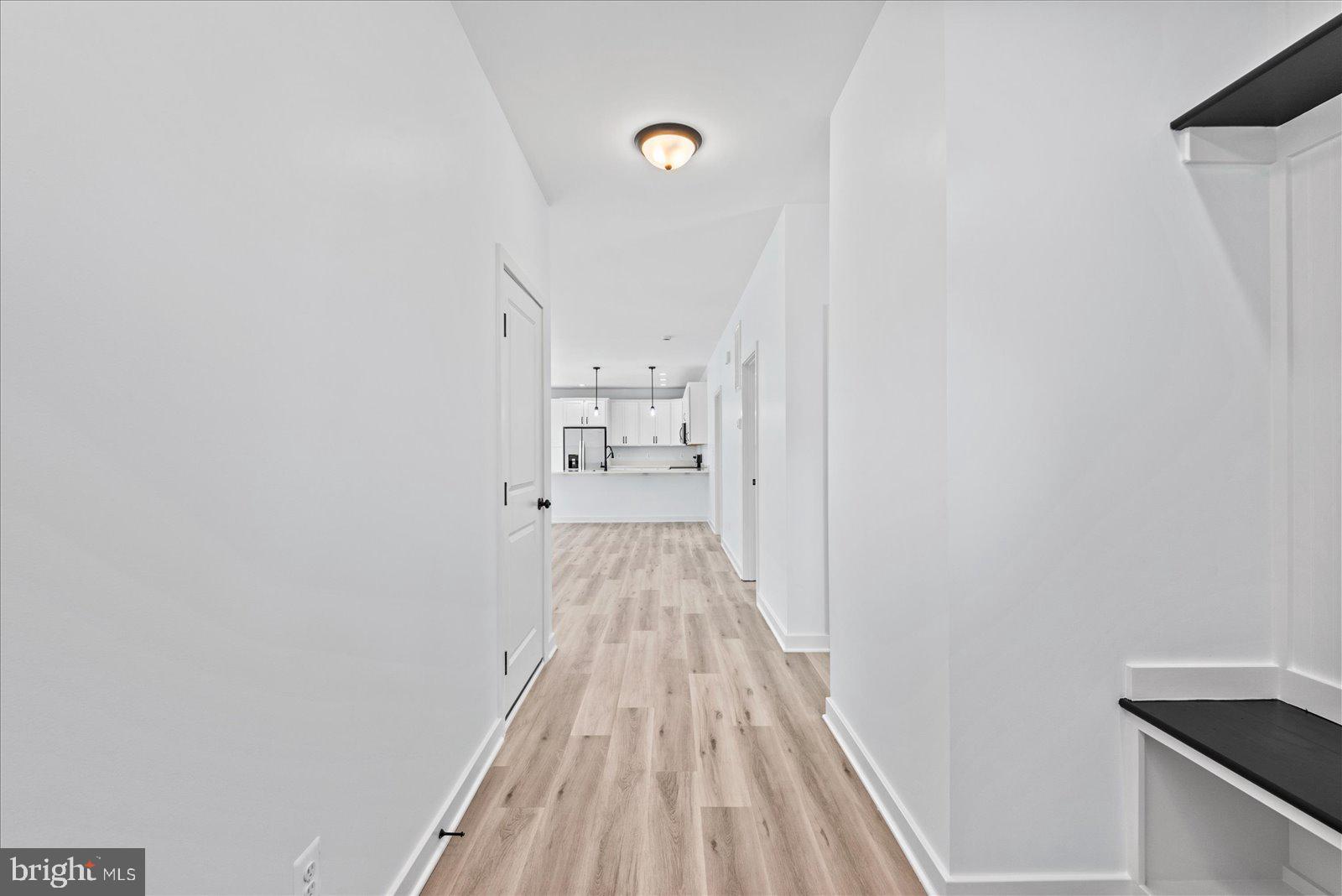 CLASSIC SHORES - Residential