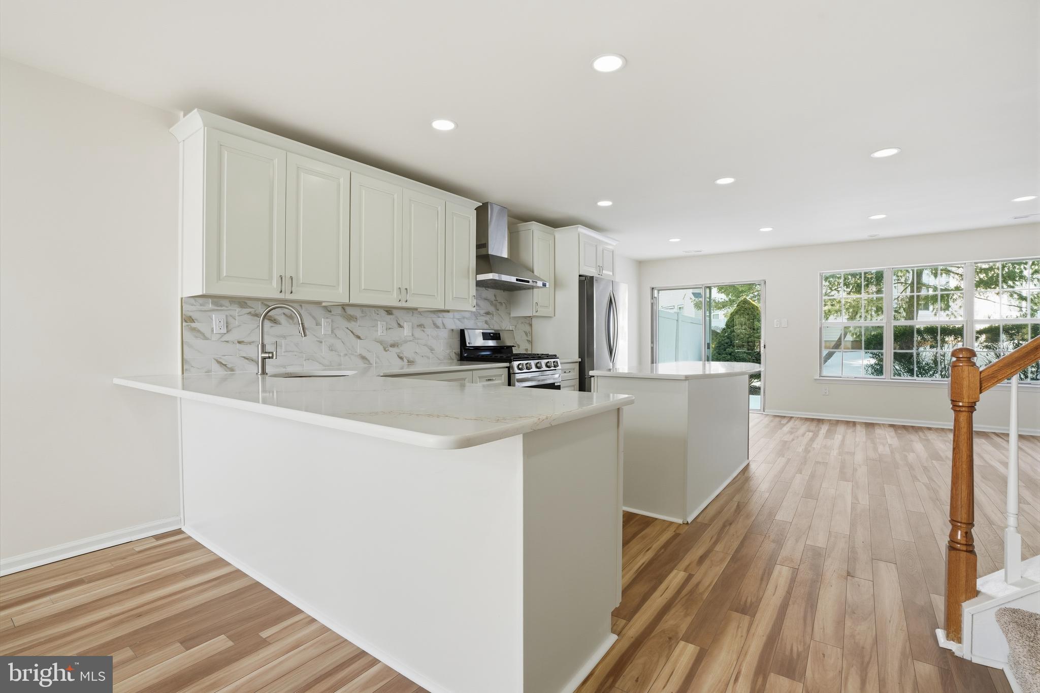 BROOKSTONE - Residential