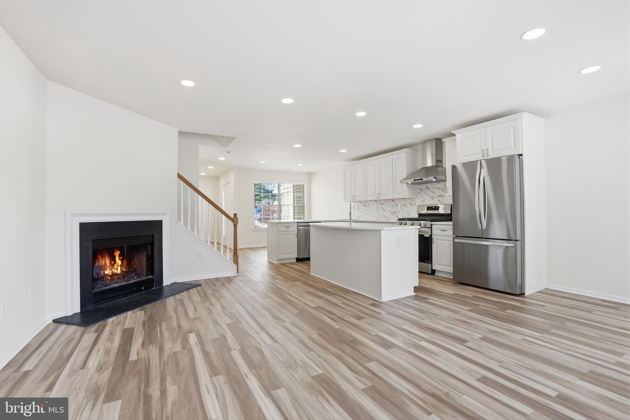 BROOKSTONE - Residential