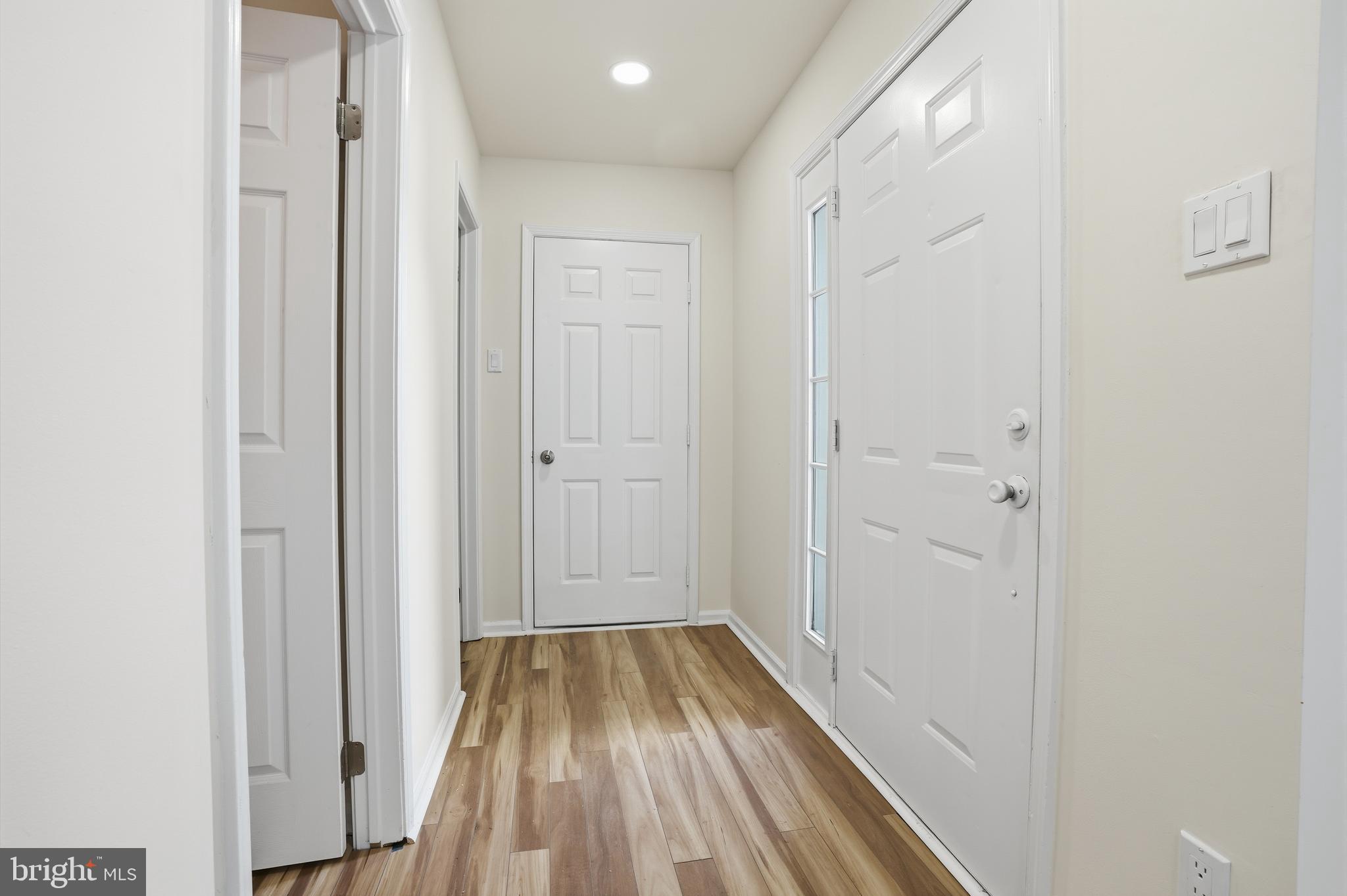 BROOKSTONE - Residential