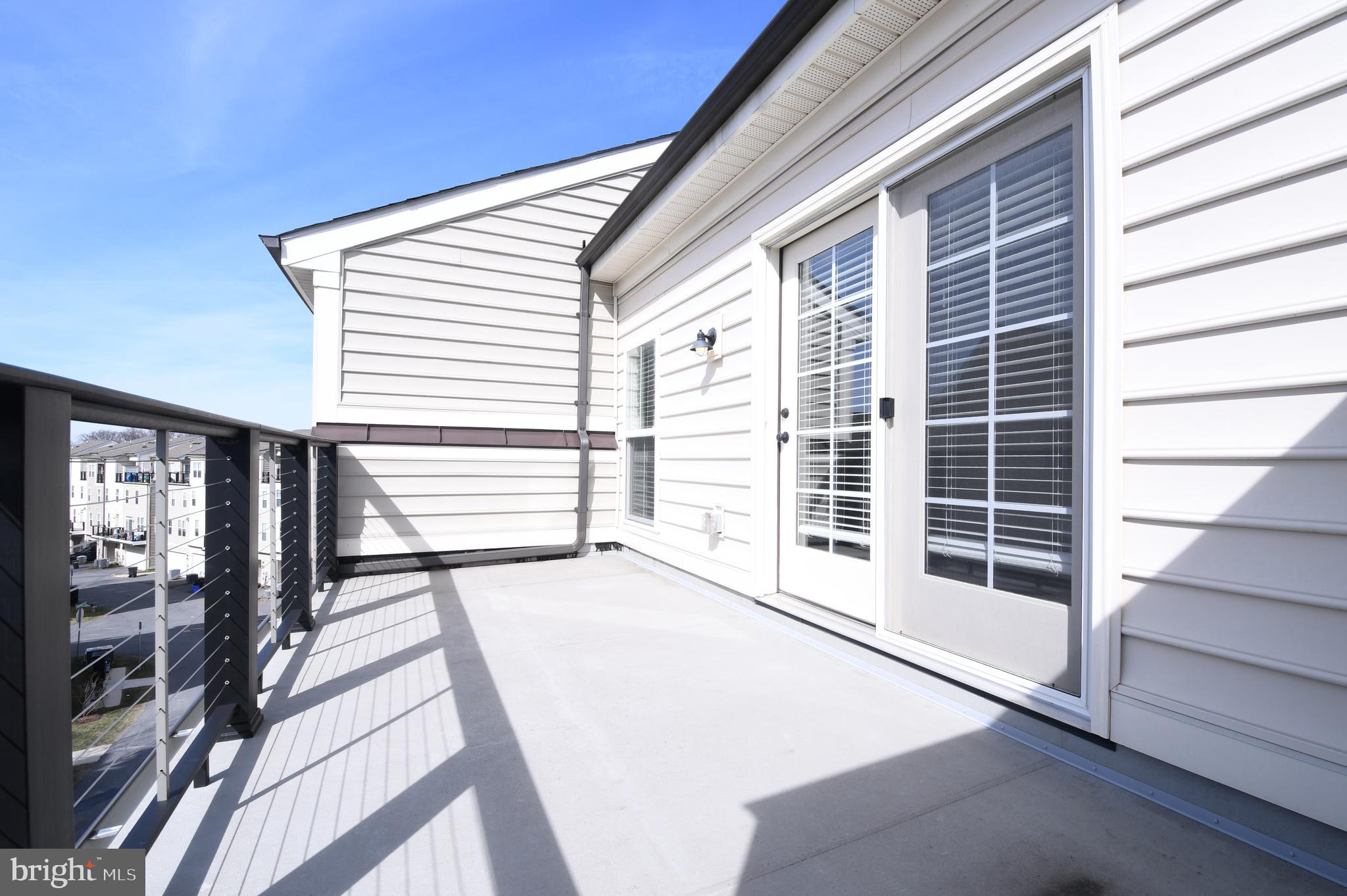 GLENMONT METROCENTRE - Residential Lease